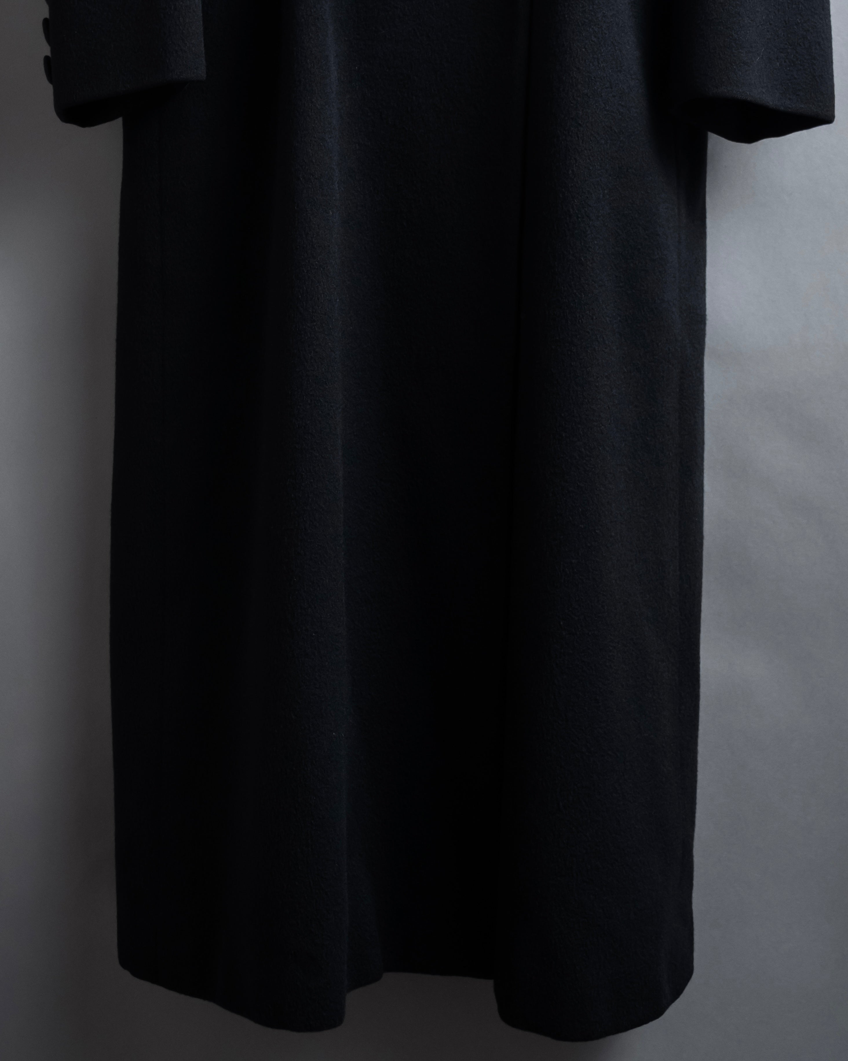 "Aquascutum" Elegantly tailored double-breasted long chester coat