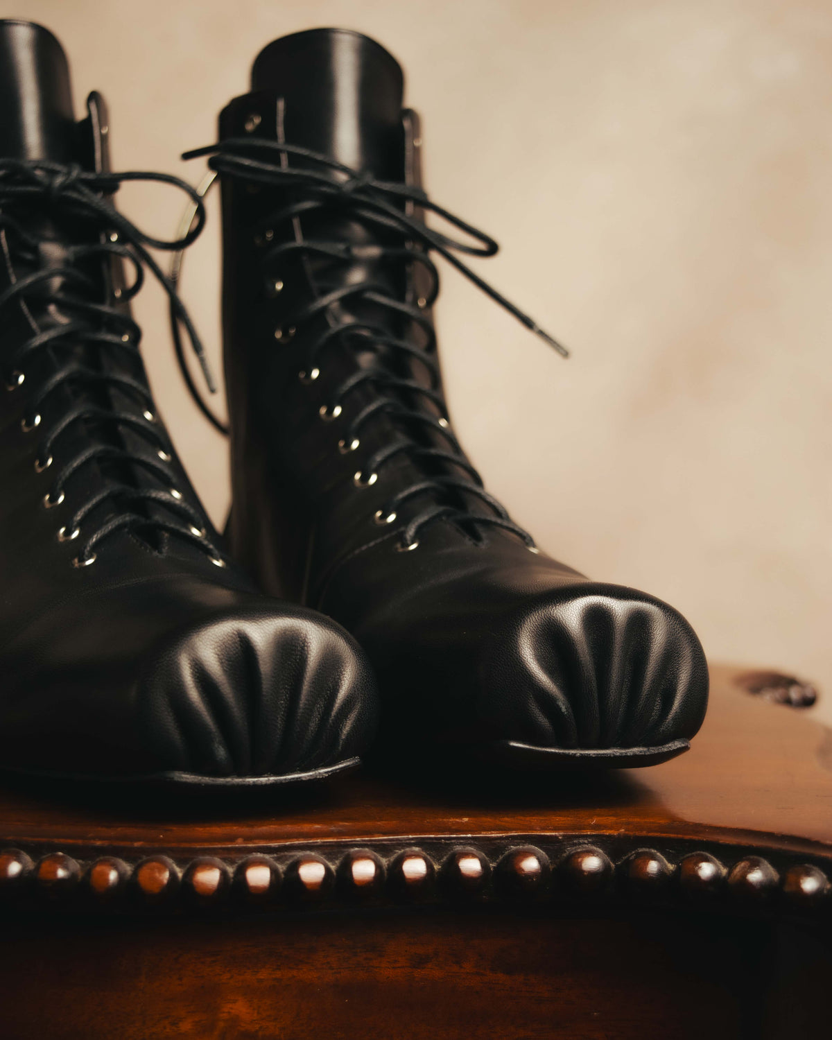 -SPECIAL- "JIL SANDER" 10's Sculptural gathered toe leather ankle boots