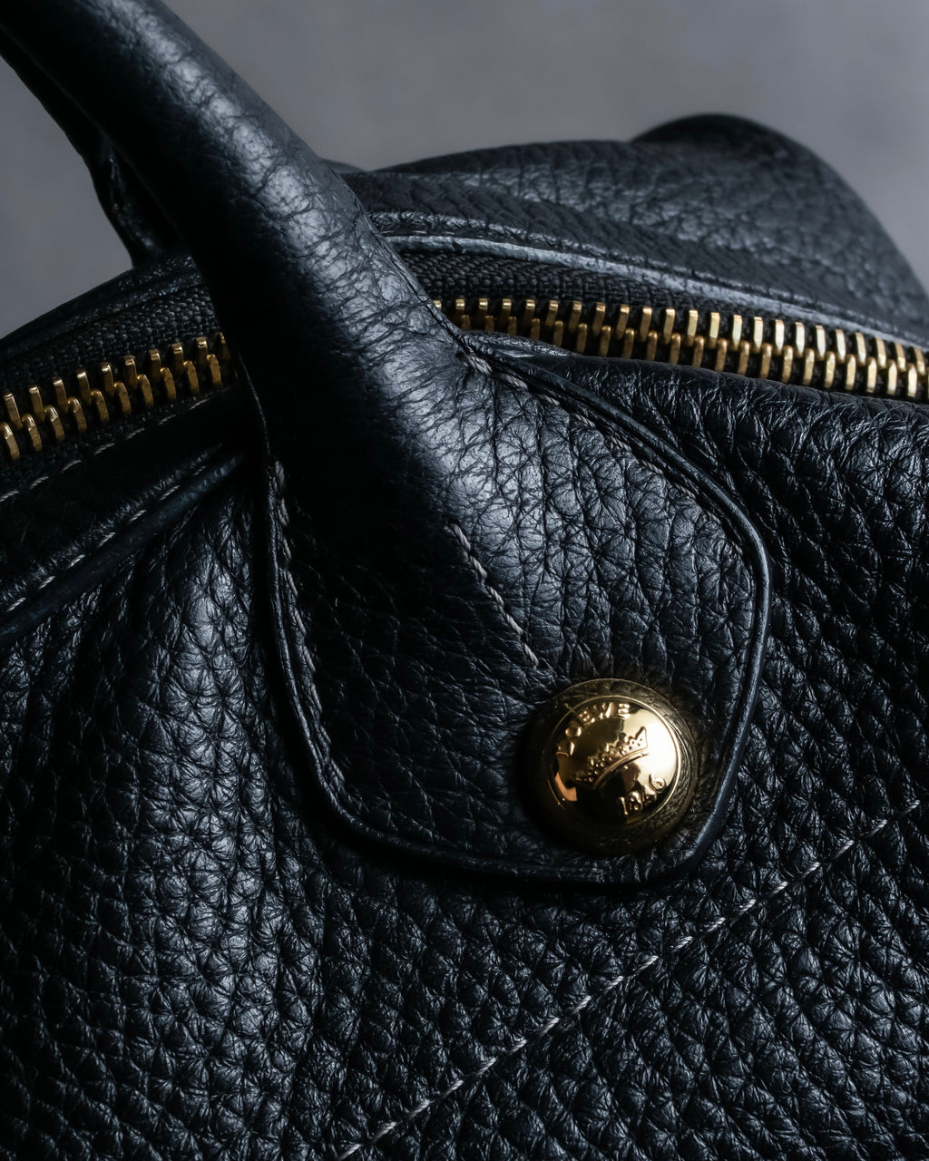 "LOEWE" Flap pocket design ostrich leather bag