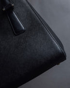 "BURBERRY" Trapezoidal embossed leather one-handle bag