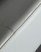 "YVES SAINT LAURENT" Clasp design chain shoulder patent leather bag