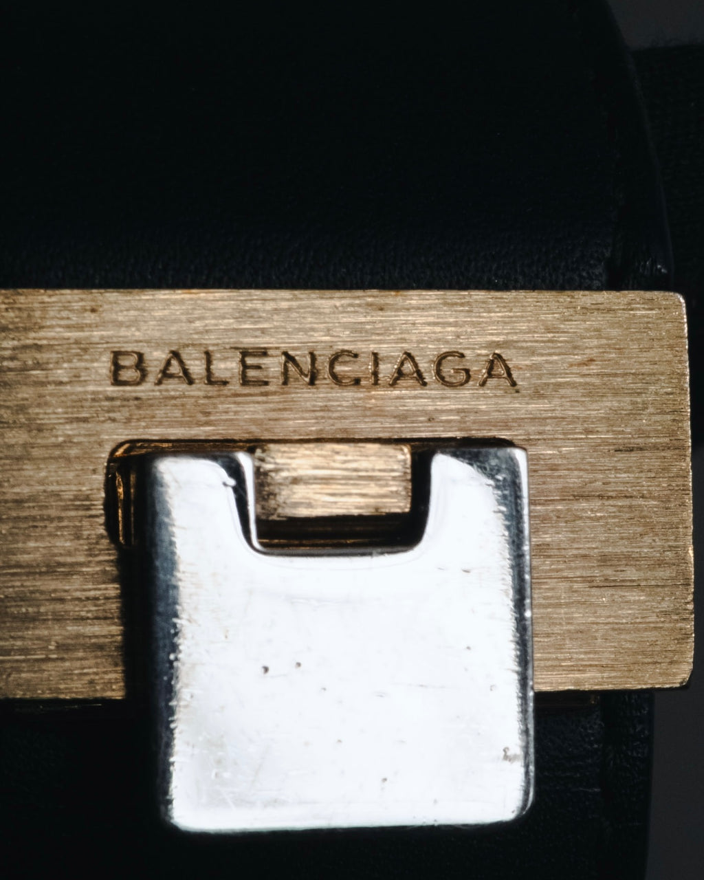 "BALENCIAGA" 2014-2016 Turn-lock leather bracelet
