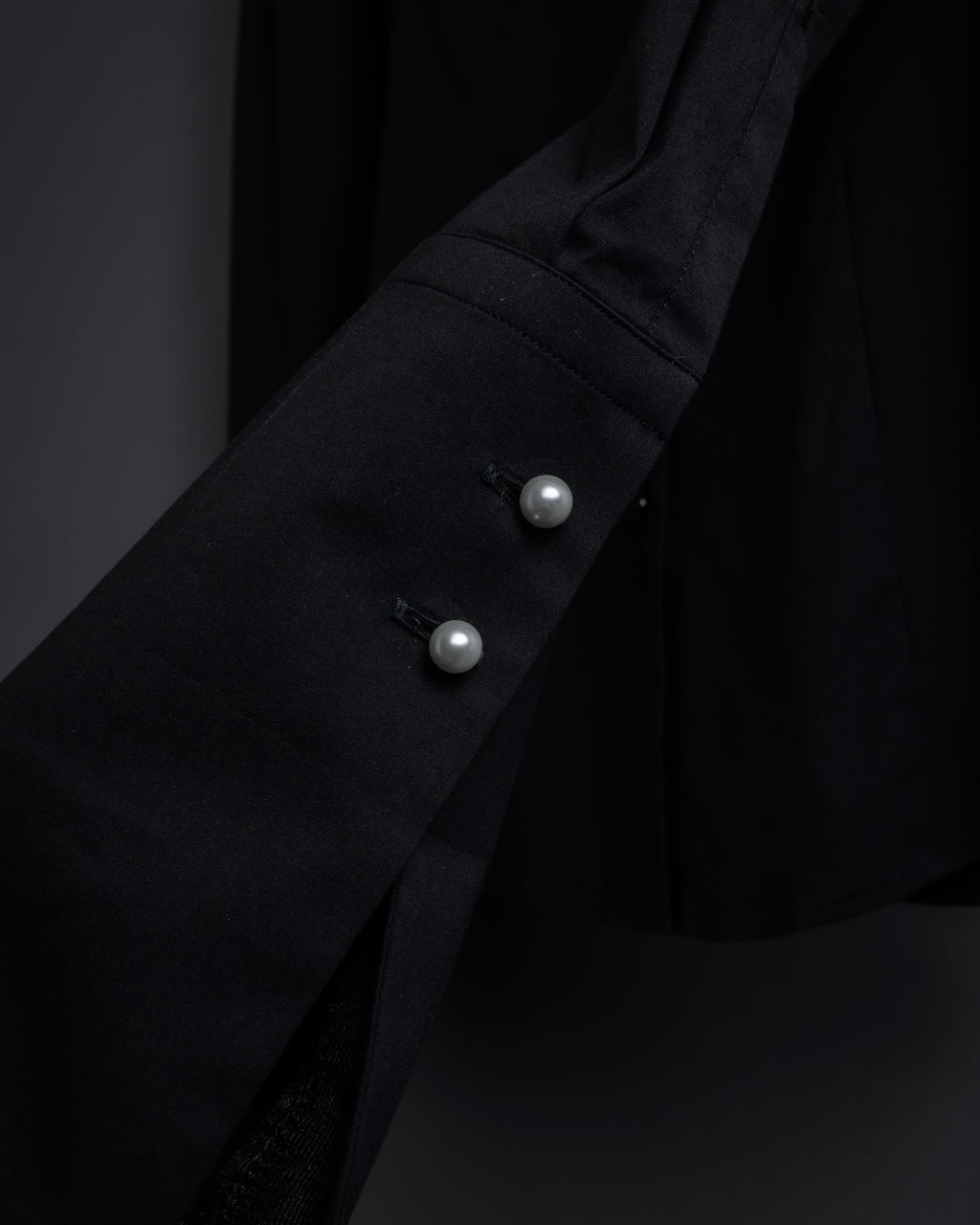 “BURBERRY” Tuxedo bib detail dress shirt