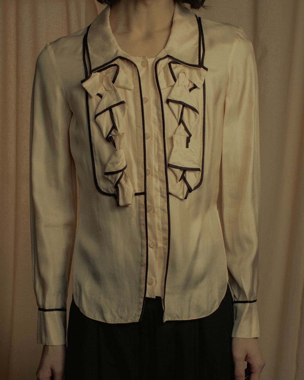 "CELINE" 00’s Piped ruffle silk blouse