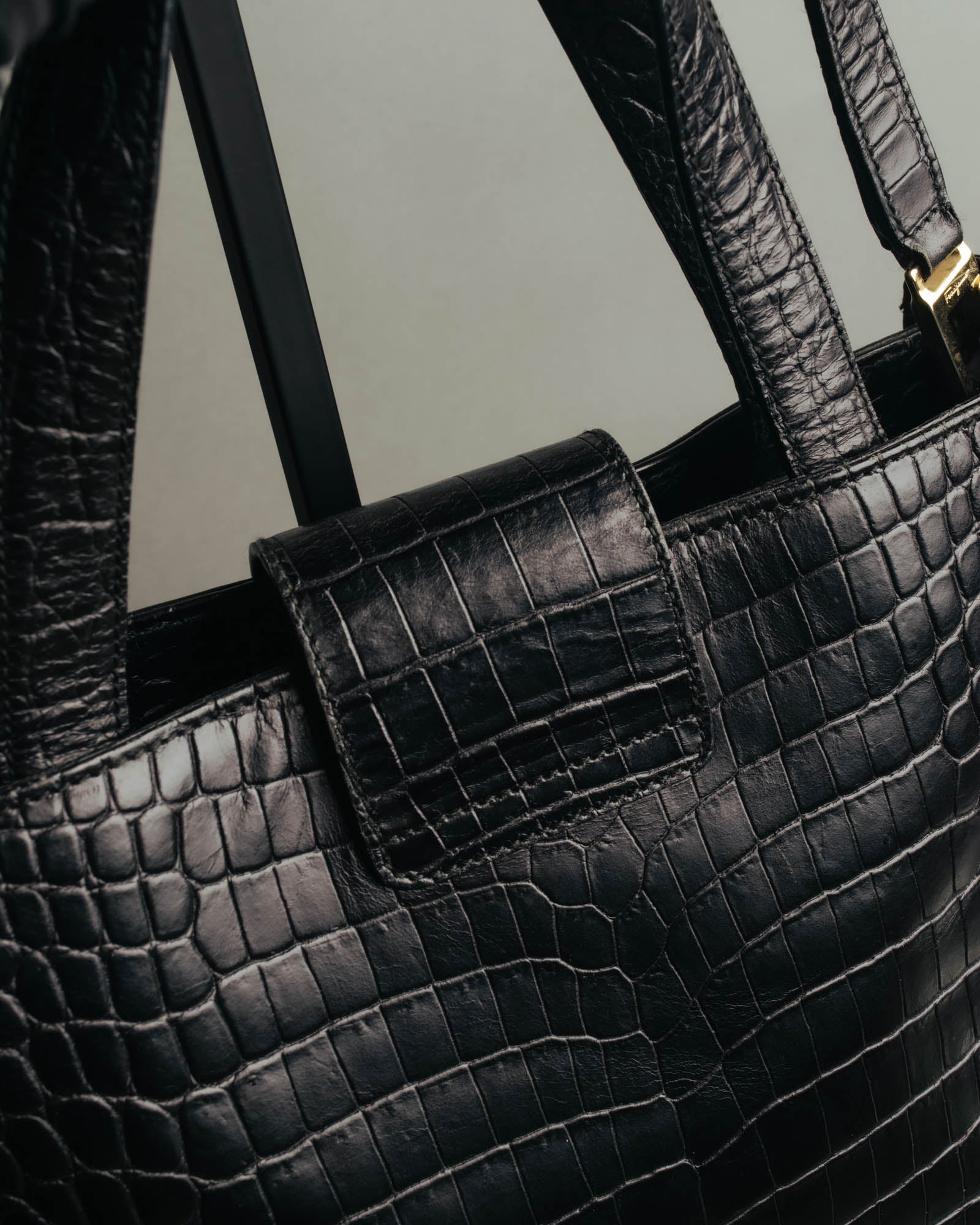 "Salvatore Ferragamo" 90's-00's Croc embossed leather shoulder bag