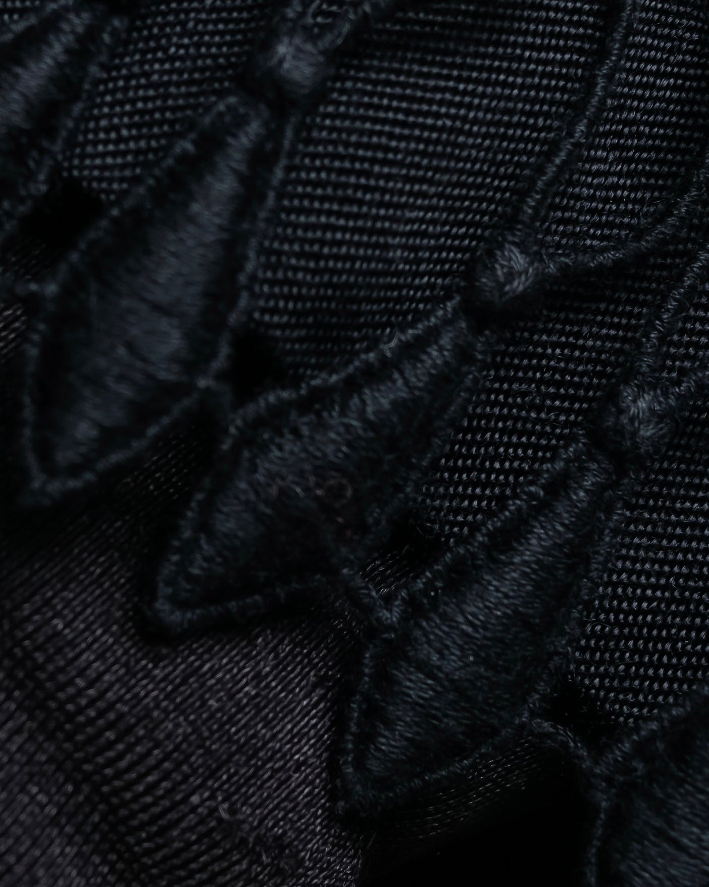 "LIMI feu" Knitted lace design belted sleeveless dress