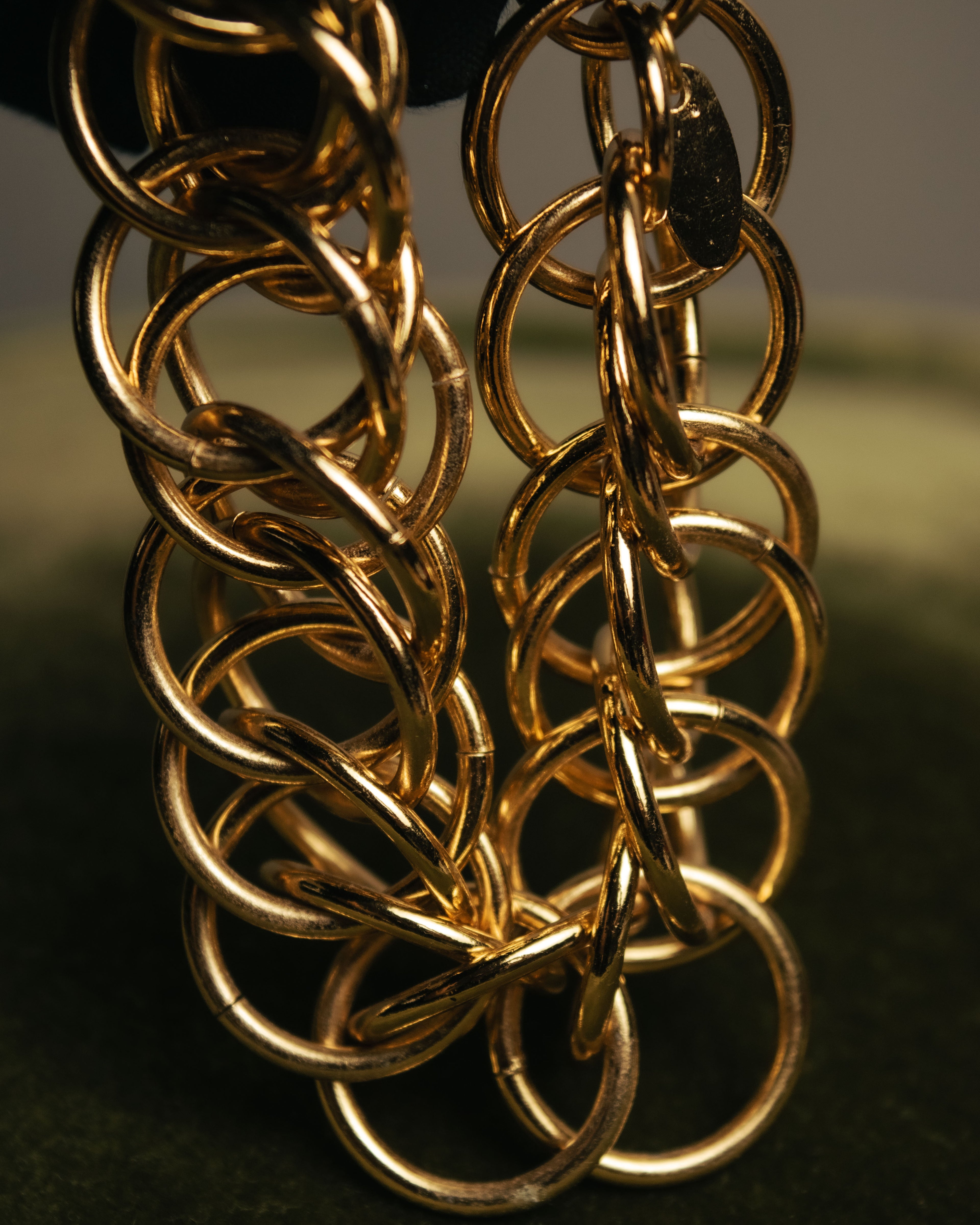 “LOEWE” 90’s-00’s gold ring chain bracelet