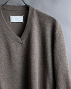 "MAISON MARGIELA 2005's AW " Twisted detail V-neck knit