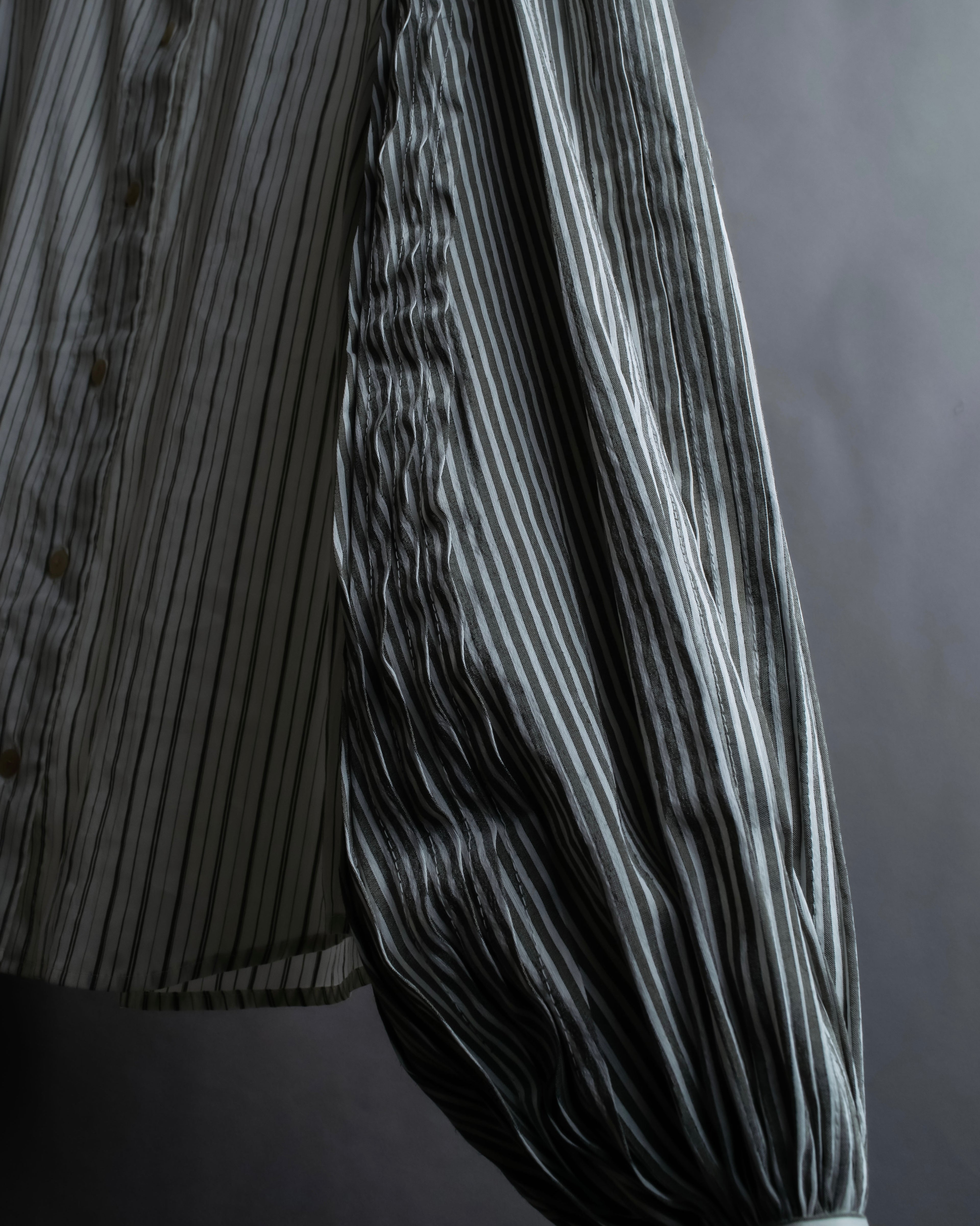 "LOEWE" Balloon sleeve striped high neck shirt