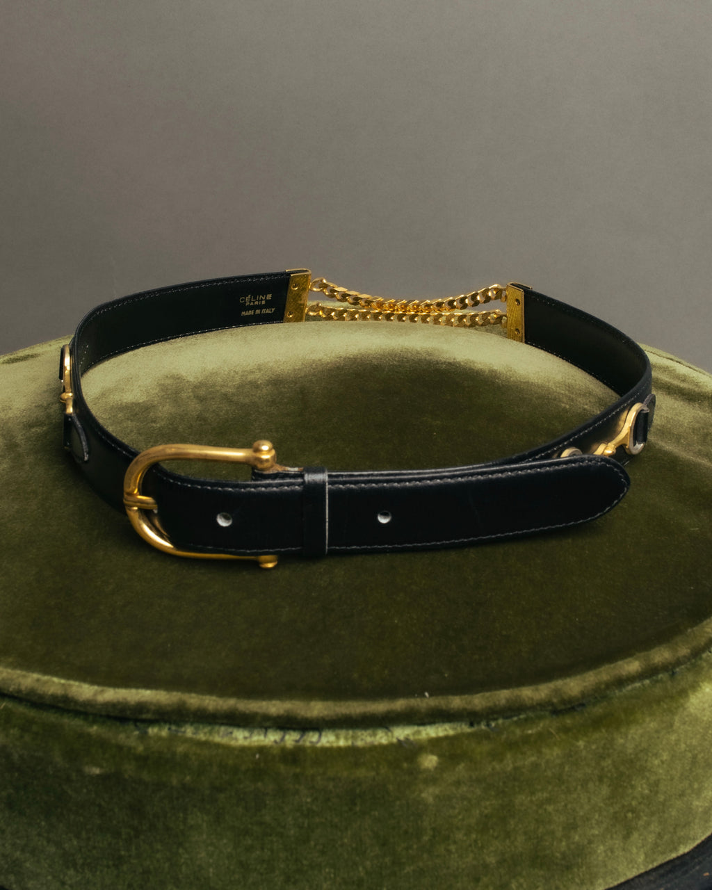 “CÉLINE” 70’s-80’s horsebit chain leather belt