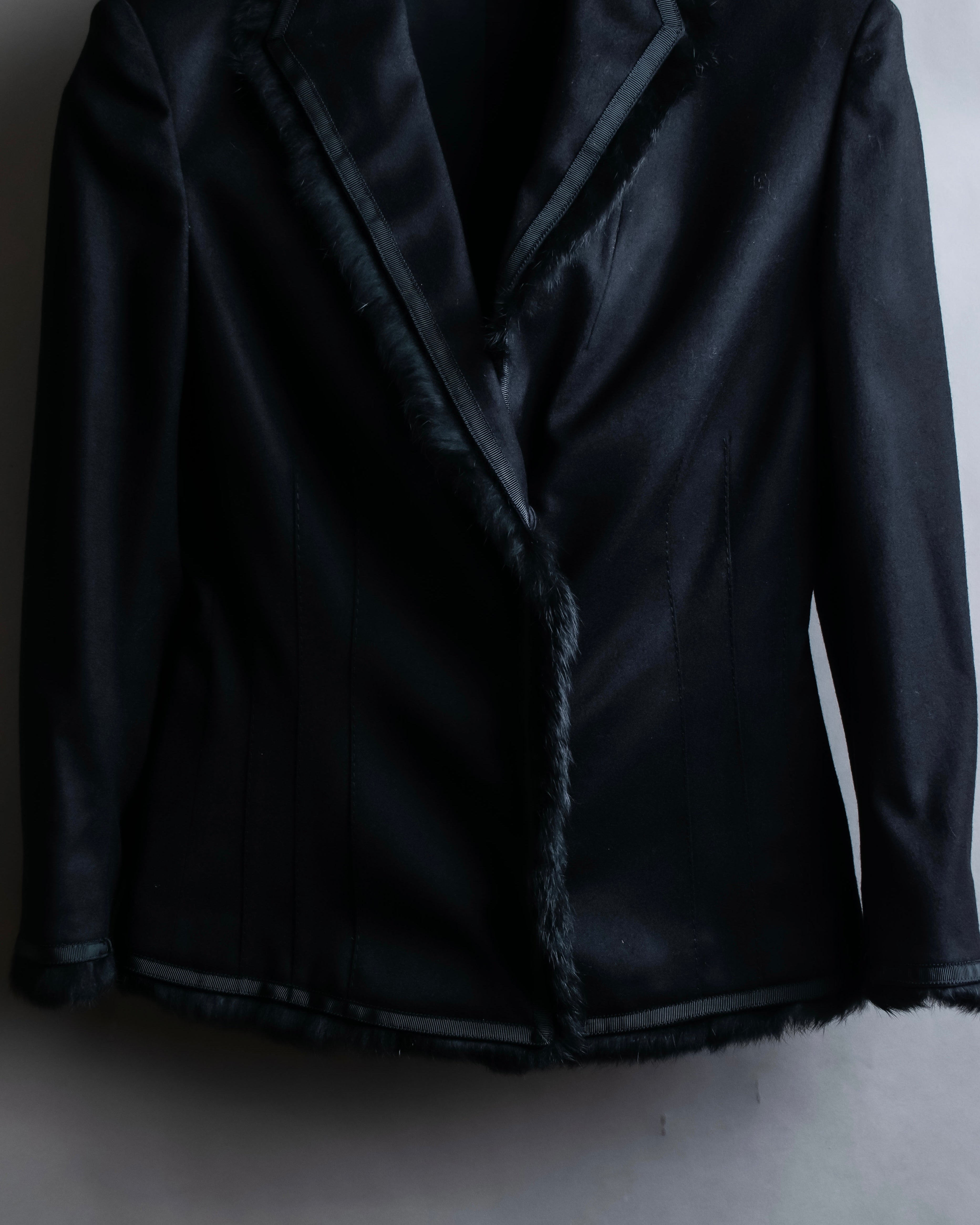 "Alexandar McQueen" Fur trimmed design shaped tailored jacket