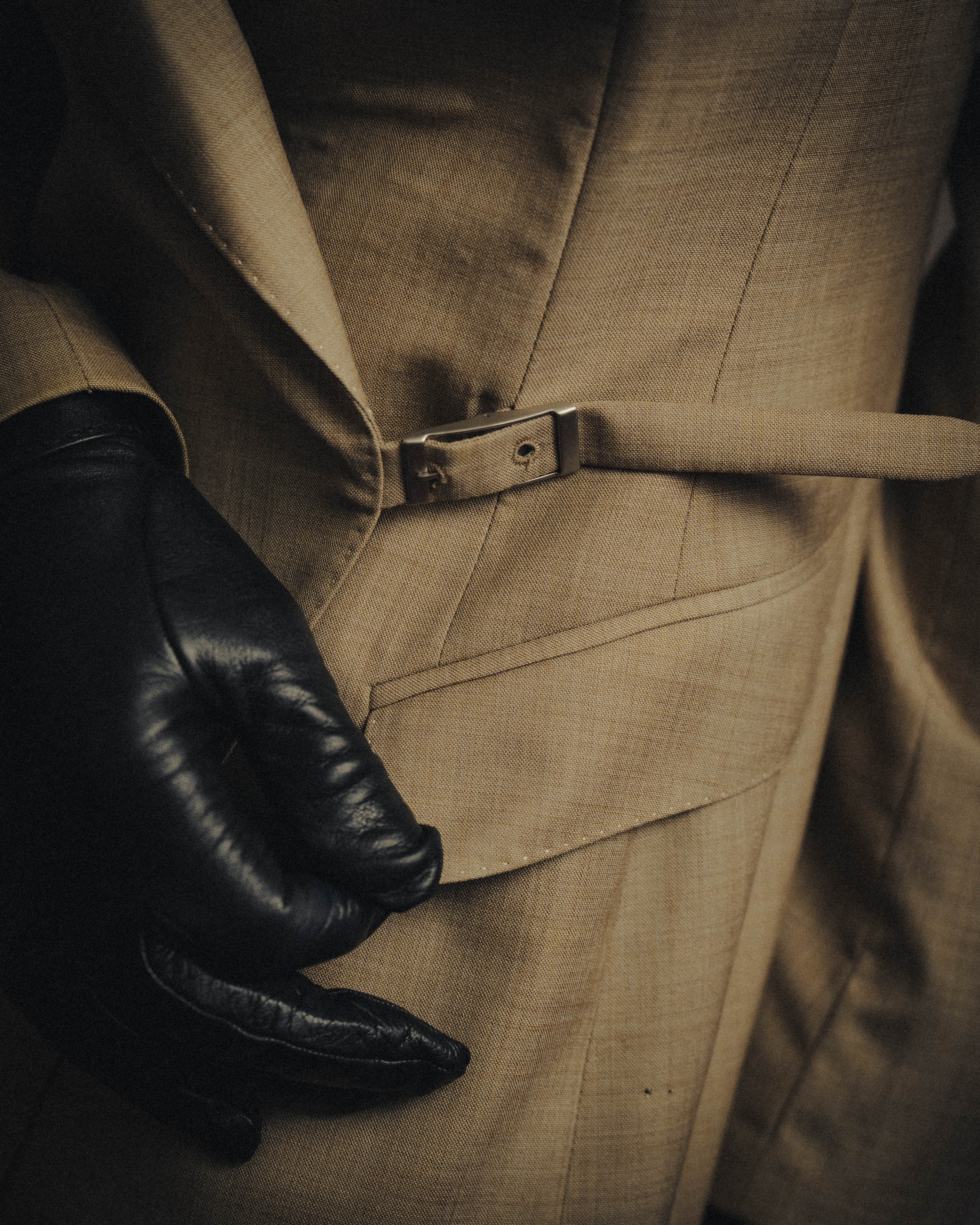 -SPECIAL- "HERMÈS" 90's-00's Wool silk tailored asymmetrical setup suit