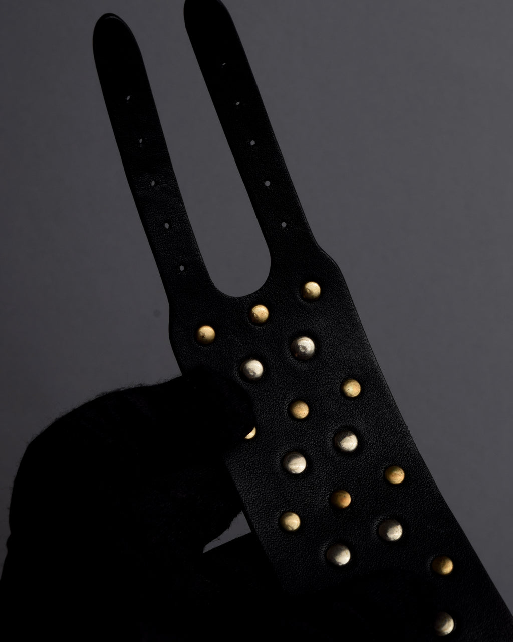 "VALENTINO" Pyramid stud design double buckle leather bracelet