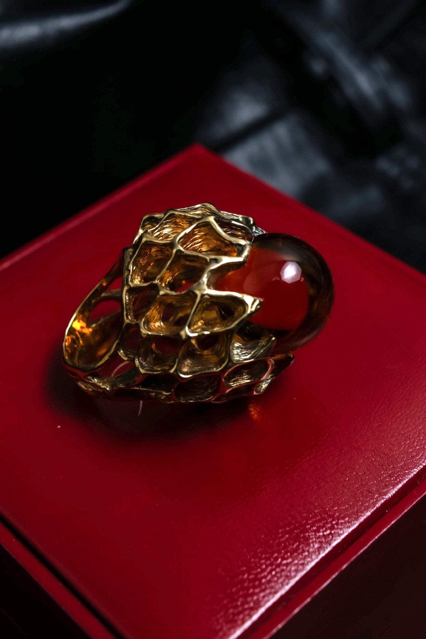 "Baccarat"Giant crystal glass beehive design ring