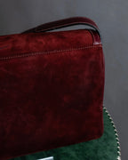 "GUCCI" Aristocratic crest charm suede shoulder bag