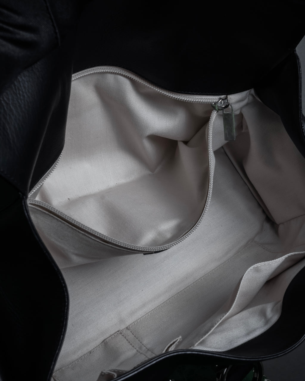 "Salvatore Ferragamo" Gancini motif design leather bowling bag