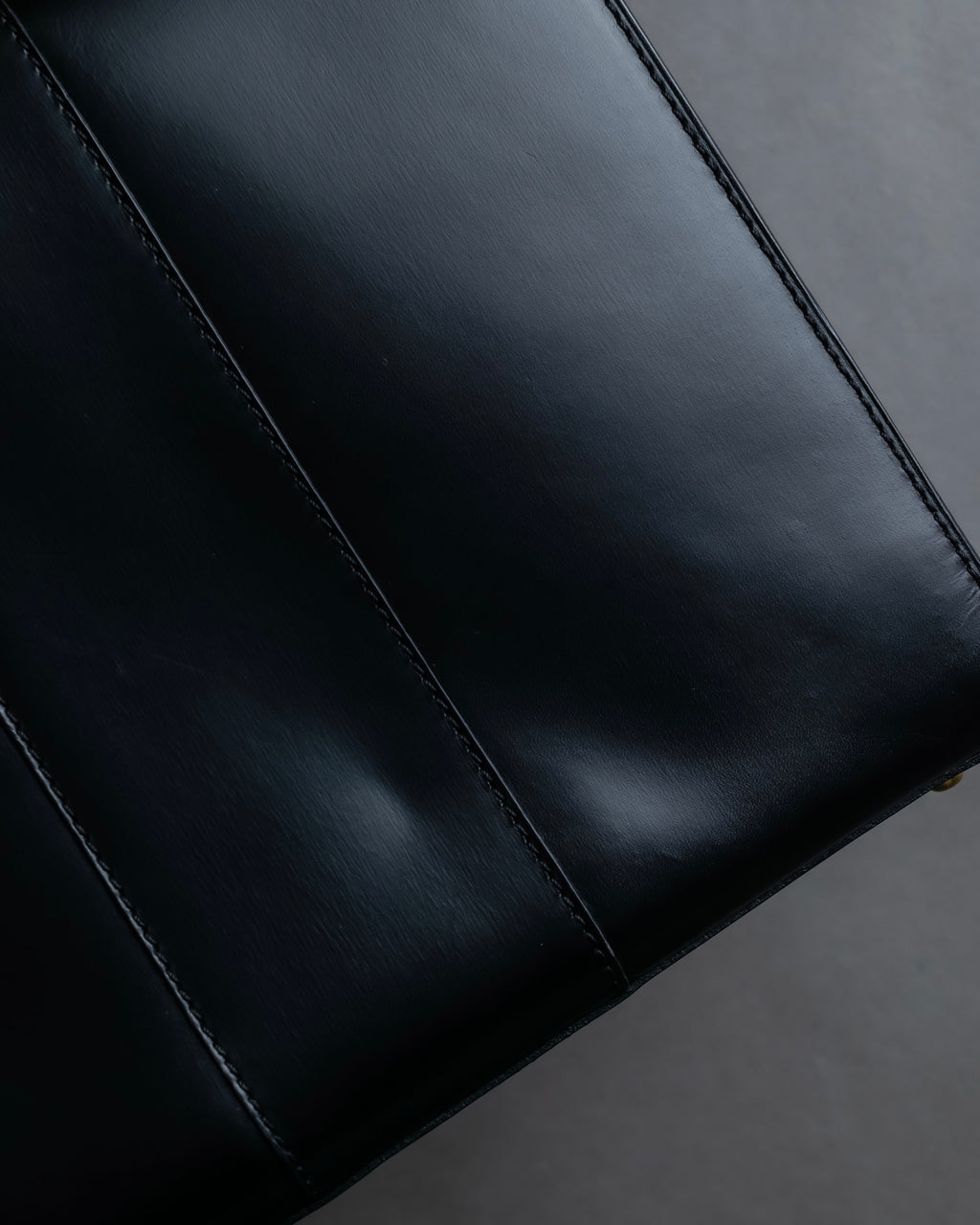 "CELINE" Ringlock design leather hand bag