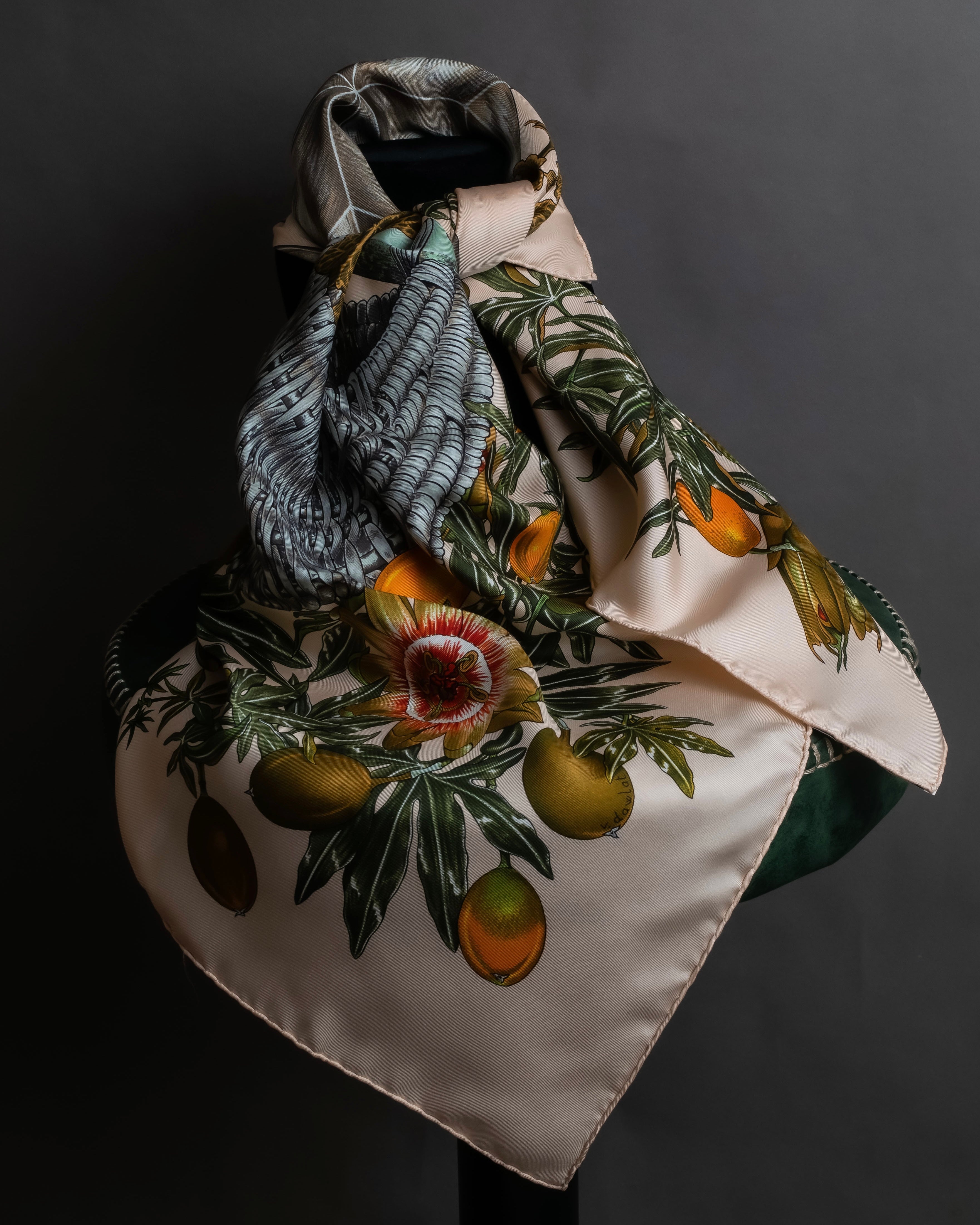 "HERMES" Passion flower print Carre 90 silk scarf