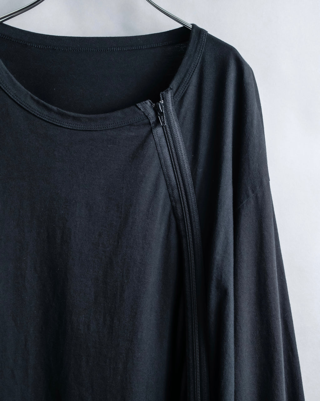 "Ground Y" Double zip design long tops