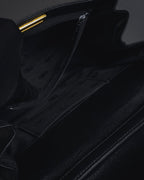 -SPECIAL- "VALENTINO GARAVANI" 90’s-00’s V corner hardware leather top handle bag