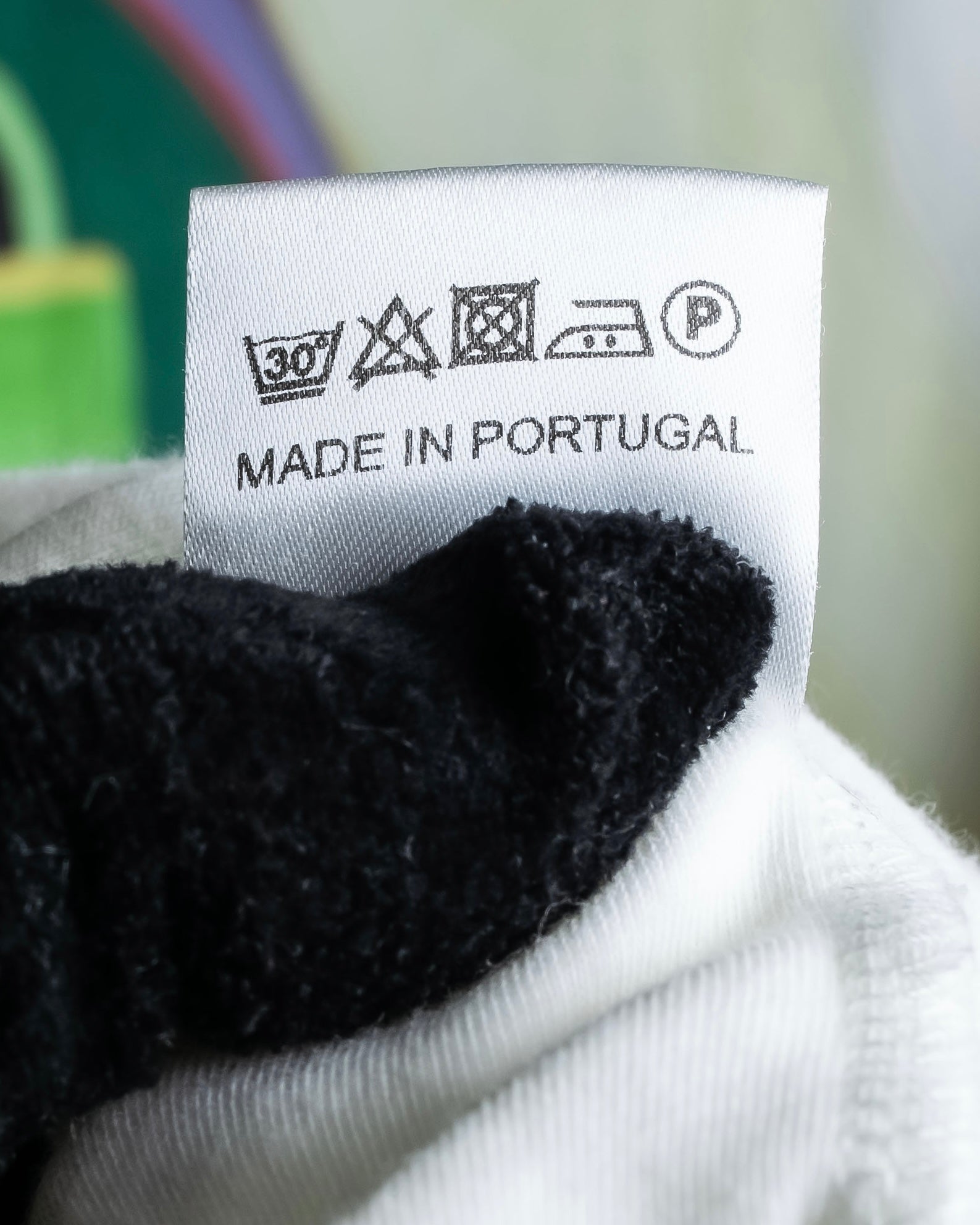 "RAF SIMONS" 13SS Surrealist face print sleeveless top