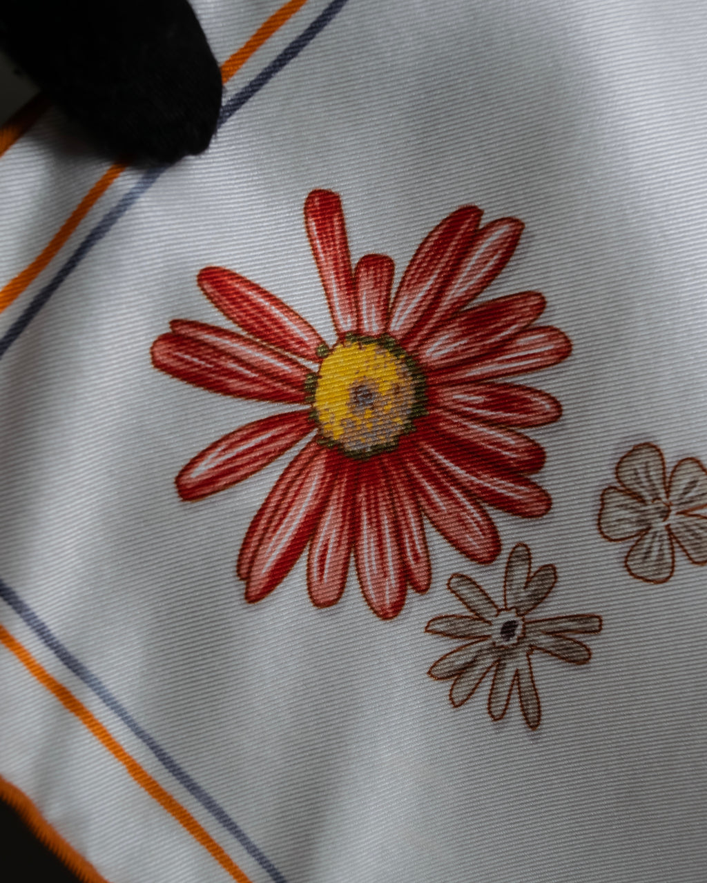 "HERMES" Carré 70 I Like Flowers silk scarf