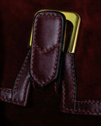 "GUCCI" Aristocratic crest charm suede shoulder bag