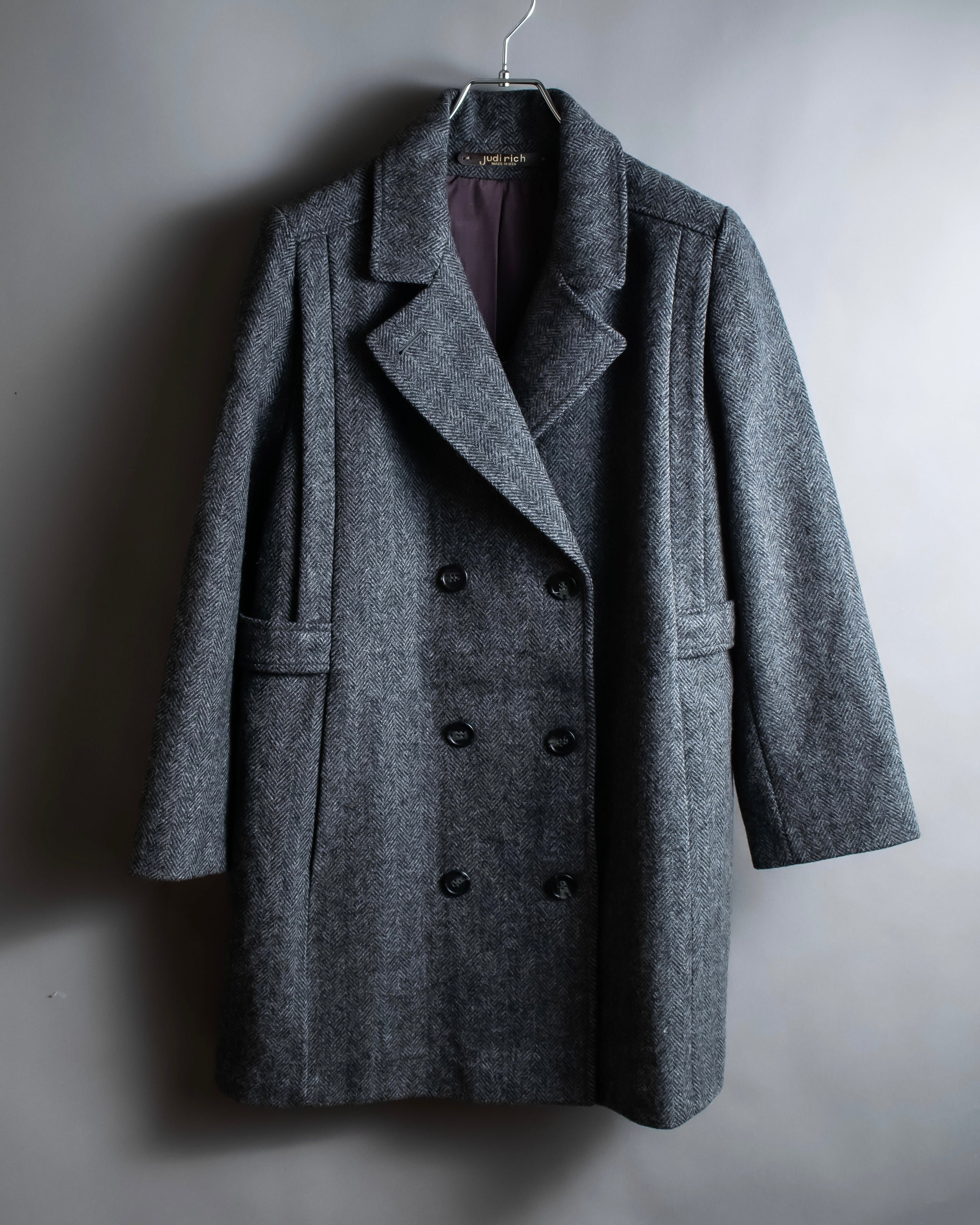 “Judi Rich” Beautiful tweed double breasted coat
