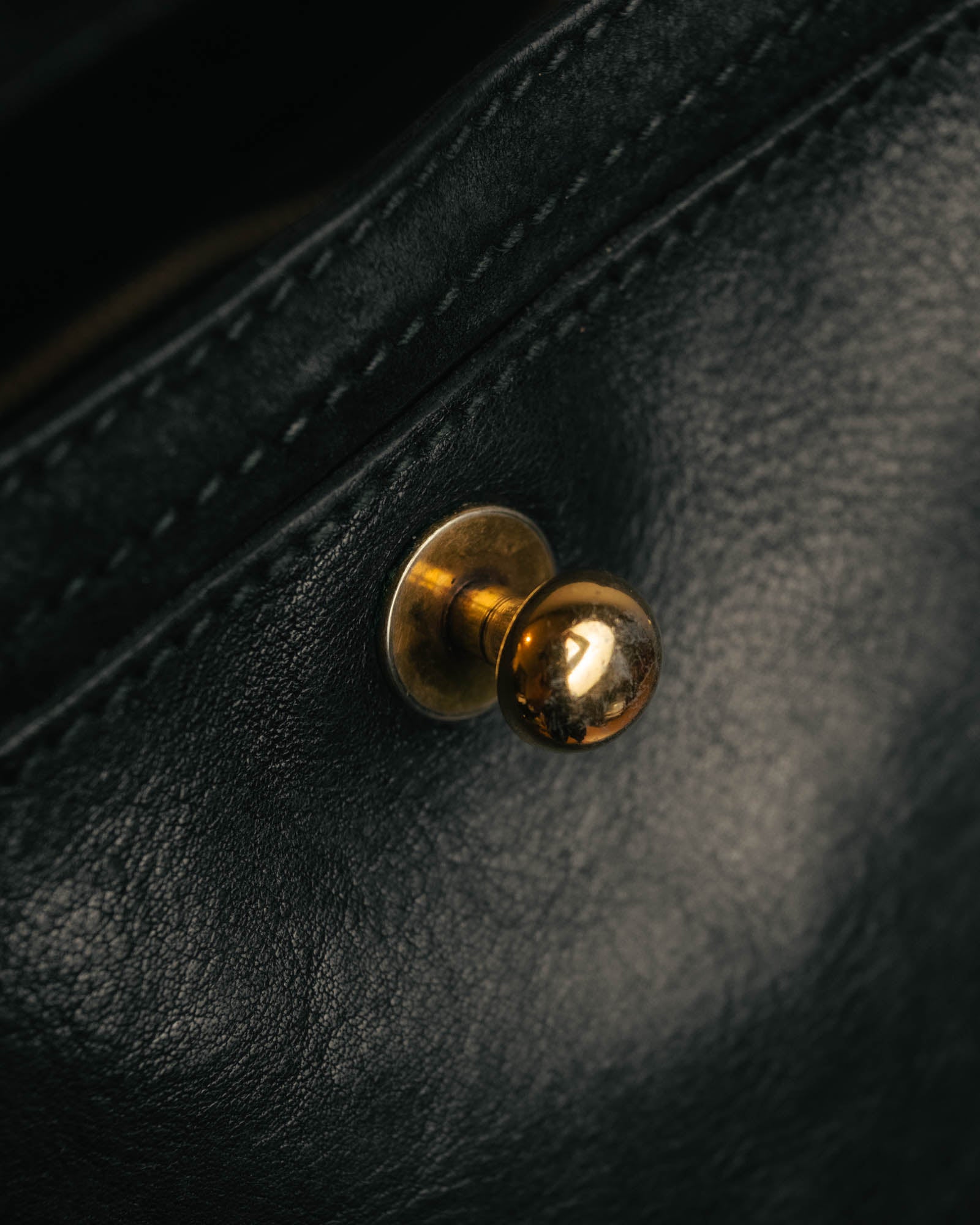 -SPECIAL- “YVES SAINT LAURENT rive gauche”
2008-2012 Muse two leather shoulder bag
