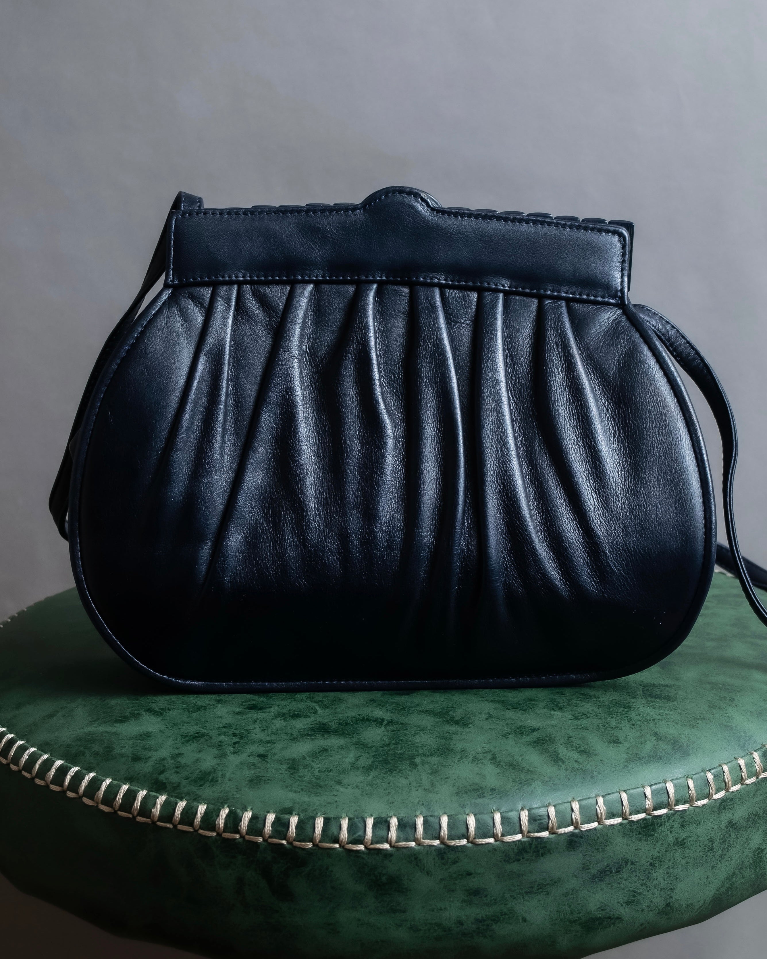 "VALENTINO" Gathered design rounded silhouette shoulder bag