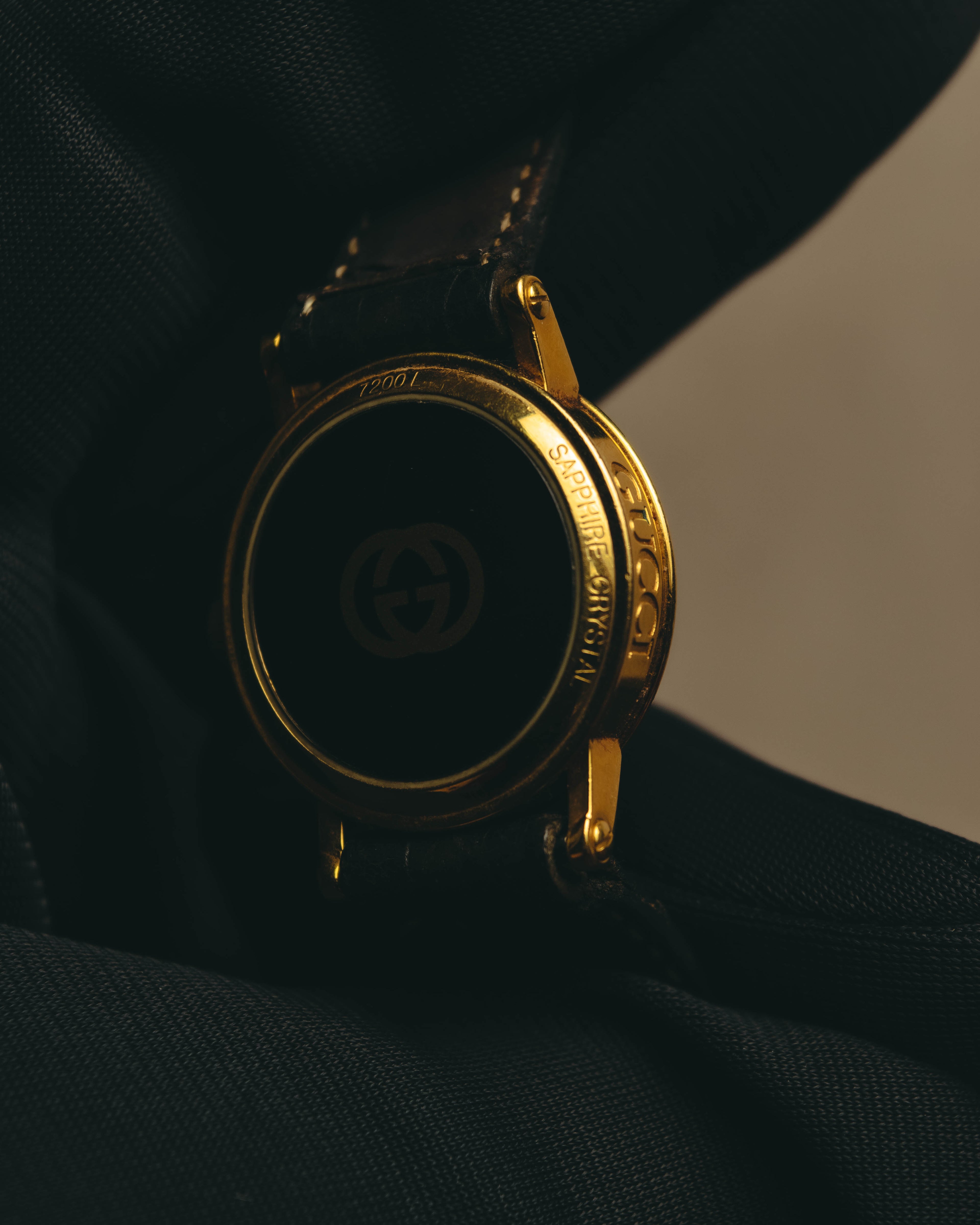 -SPECIAL- "Gucci" 90's Vintage 3000M quartz dress watch with roman dial