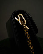 "GUCCI" Filigree vintage design chain shoulder leather bag