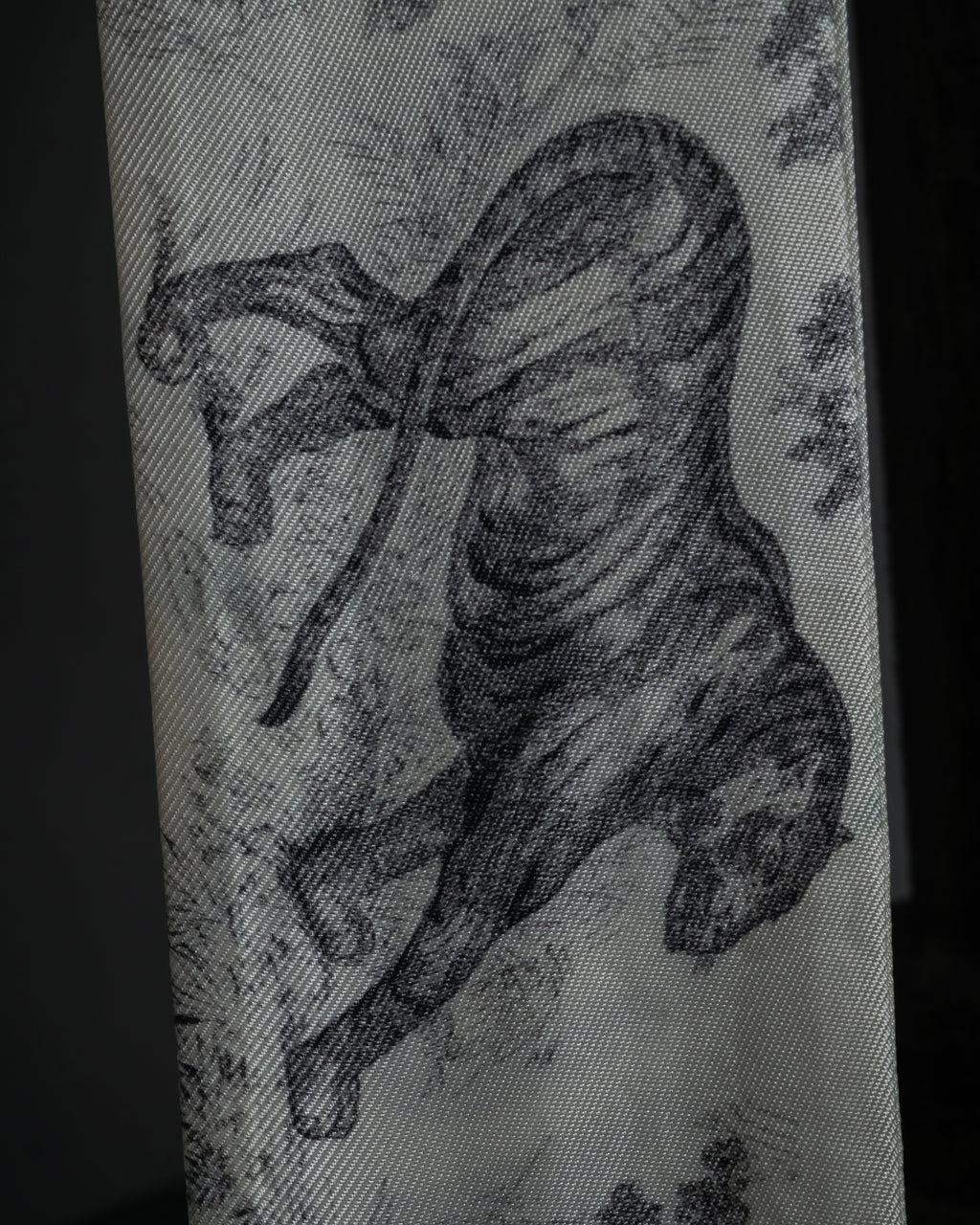 -MOOD Christmas Collection-
"Dior" Maria Grazia Chiuri Toile de Jouy motif silk scarf