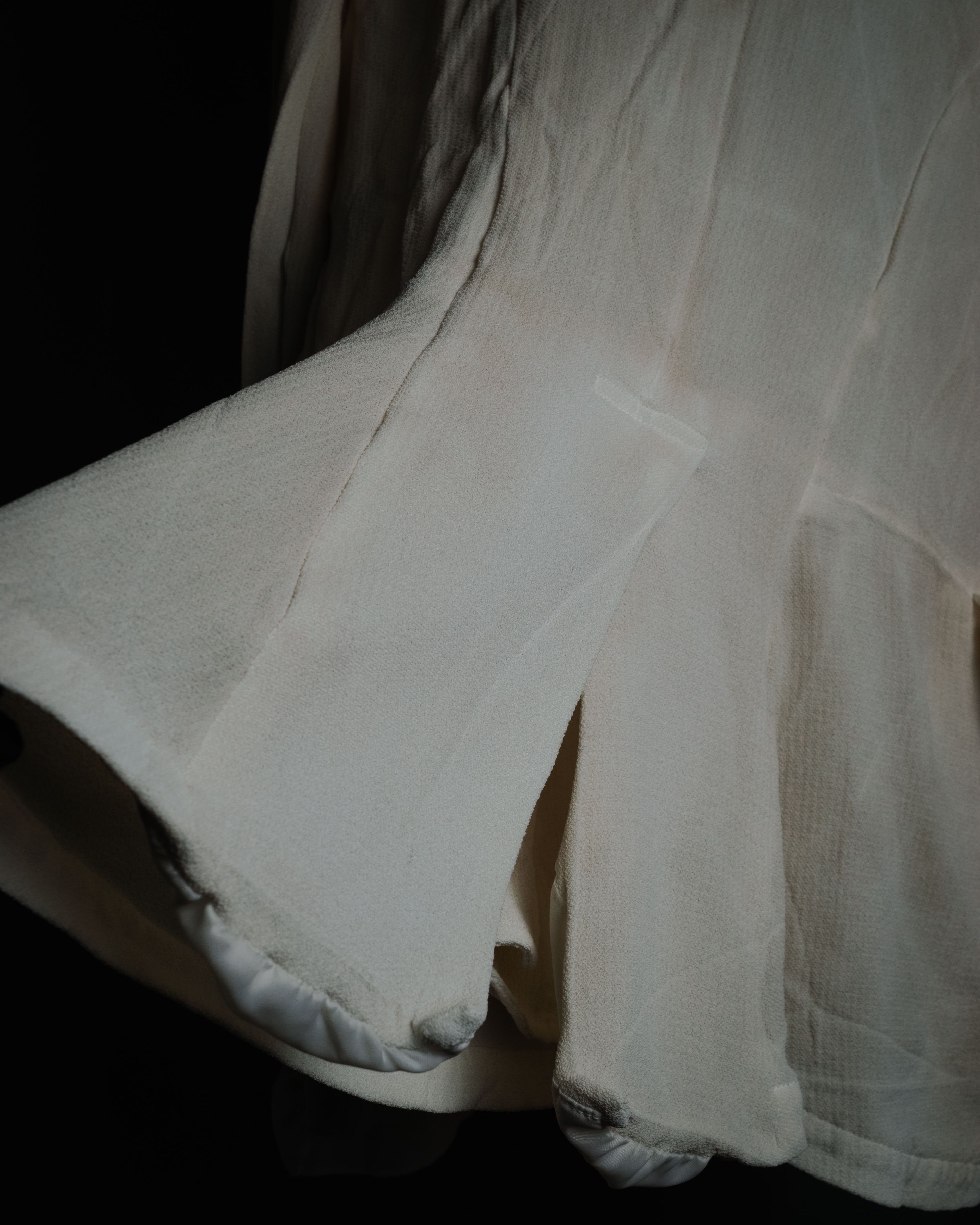 “robe de chambre COMME des GARÇONS” 90’s Textured stand collar concealed front jacket