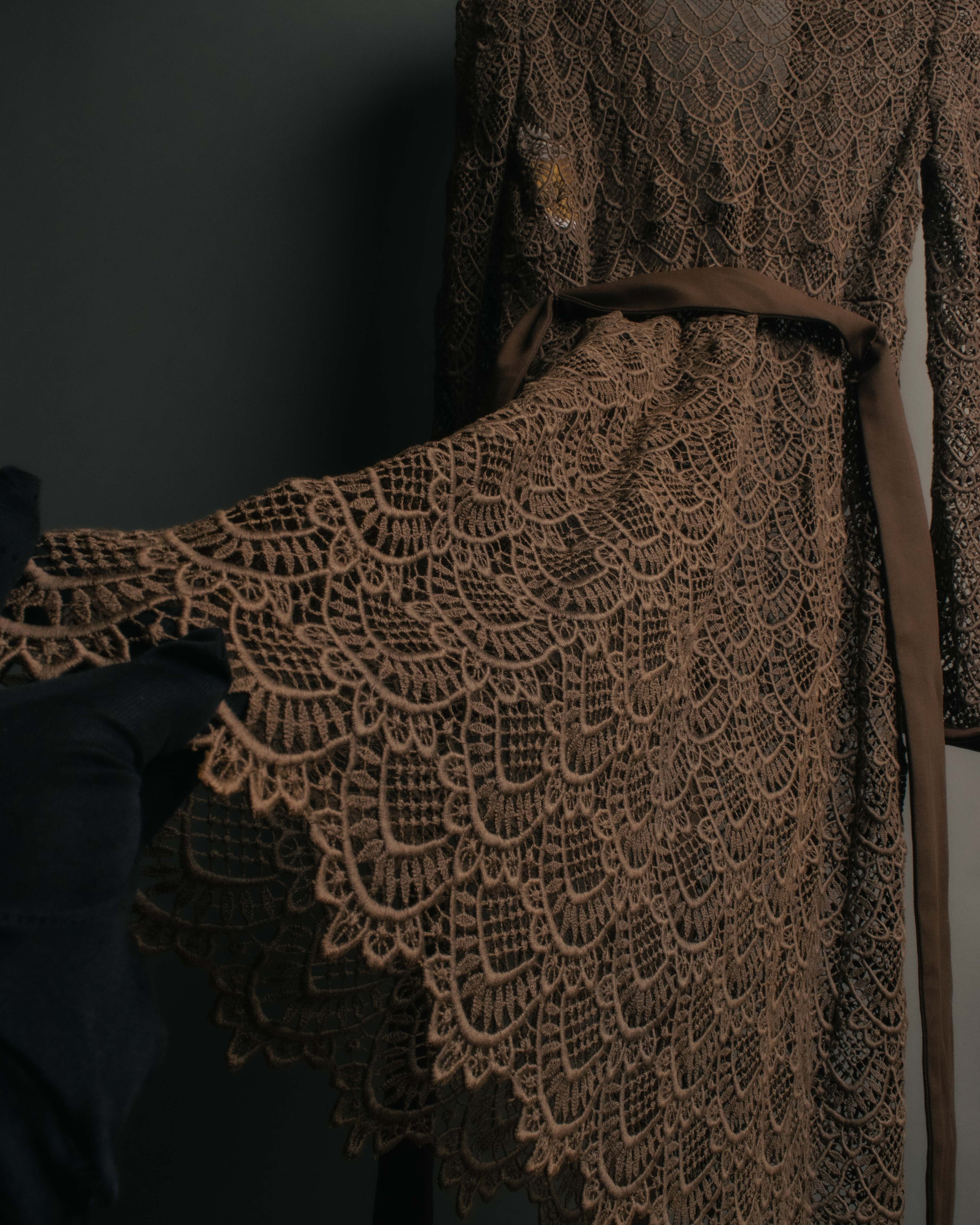 -SPECIAL- “VALENTINO ROMA” 1998-2008 Lace belted sheer coat dress