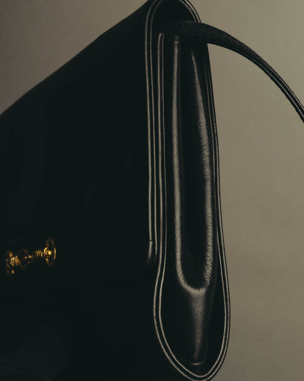 "CELINE" 70's-80's Classic horsebit leather shoulder handbag