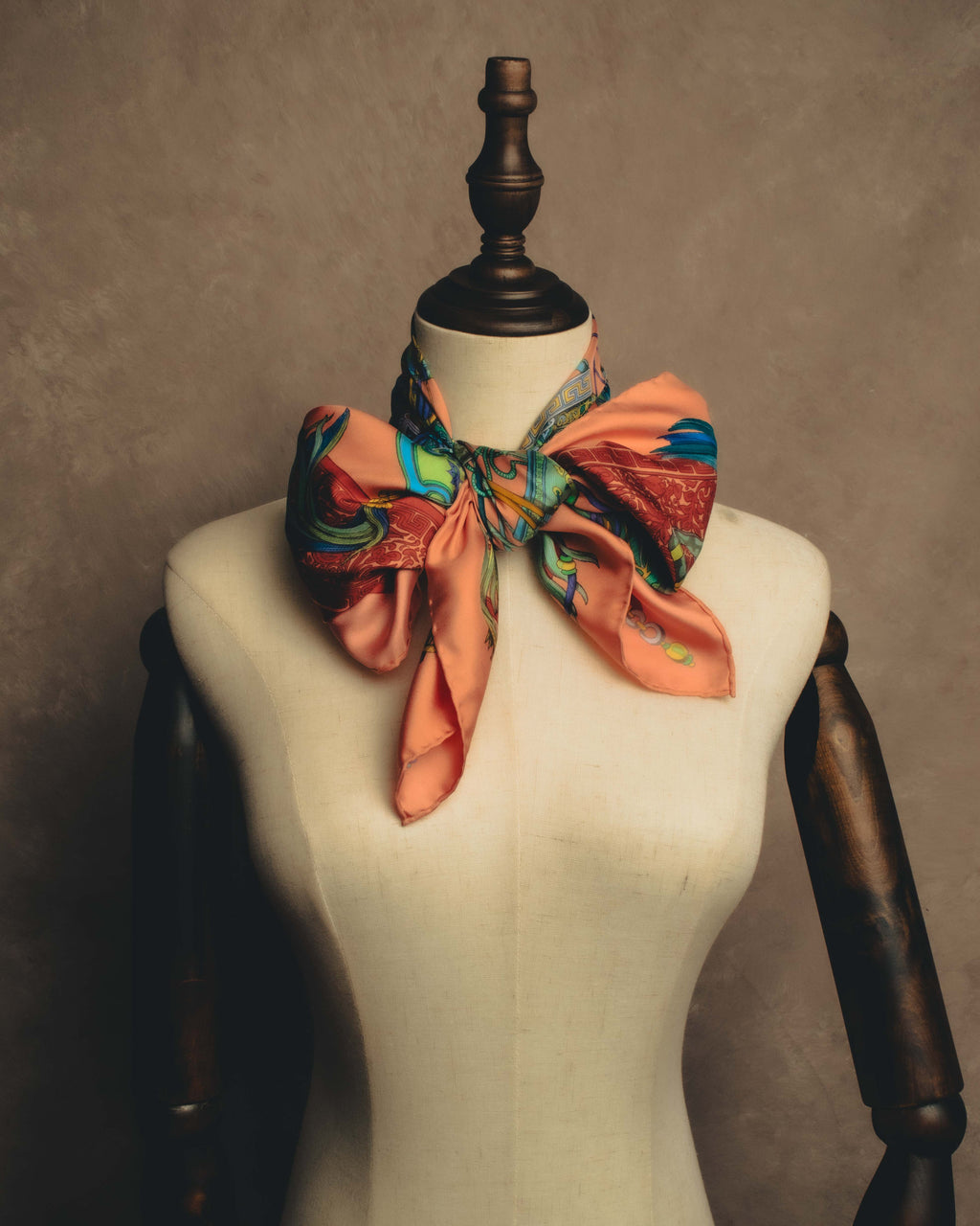 "GUCCI" Late 70's-early 90's oriental motif silk scarf