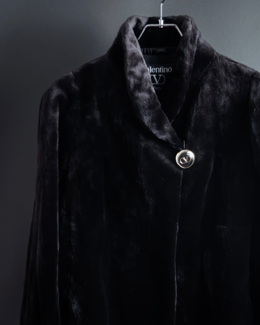 -SPECIAL- “VALENTINO” 1988–1992 SAGA Mink Shawl Collar Coat