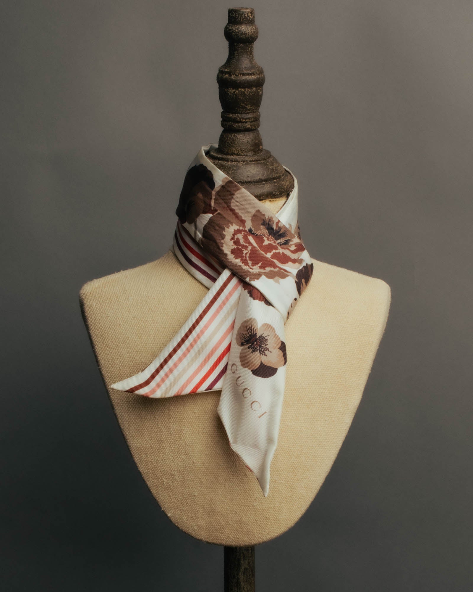 "GUCCI" 00's-10's Floral and striped silk neck bow scarf