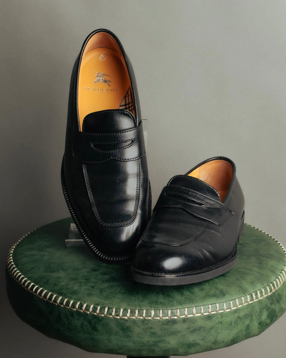 “Burberry London” 00’s-10’s Black leather penny loafers