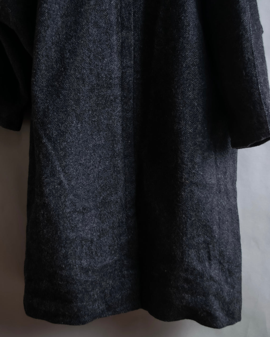 "Vintage fur collar chester coat"