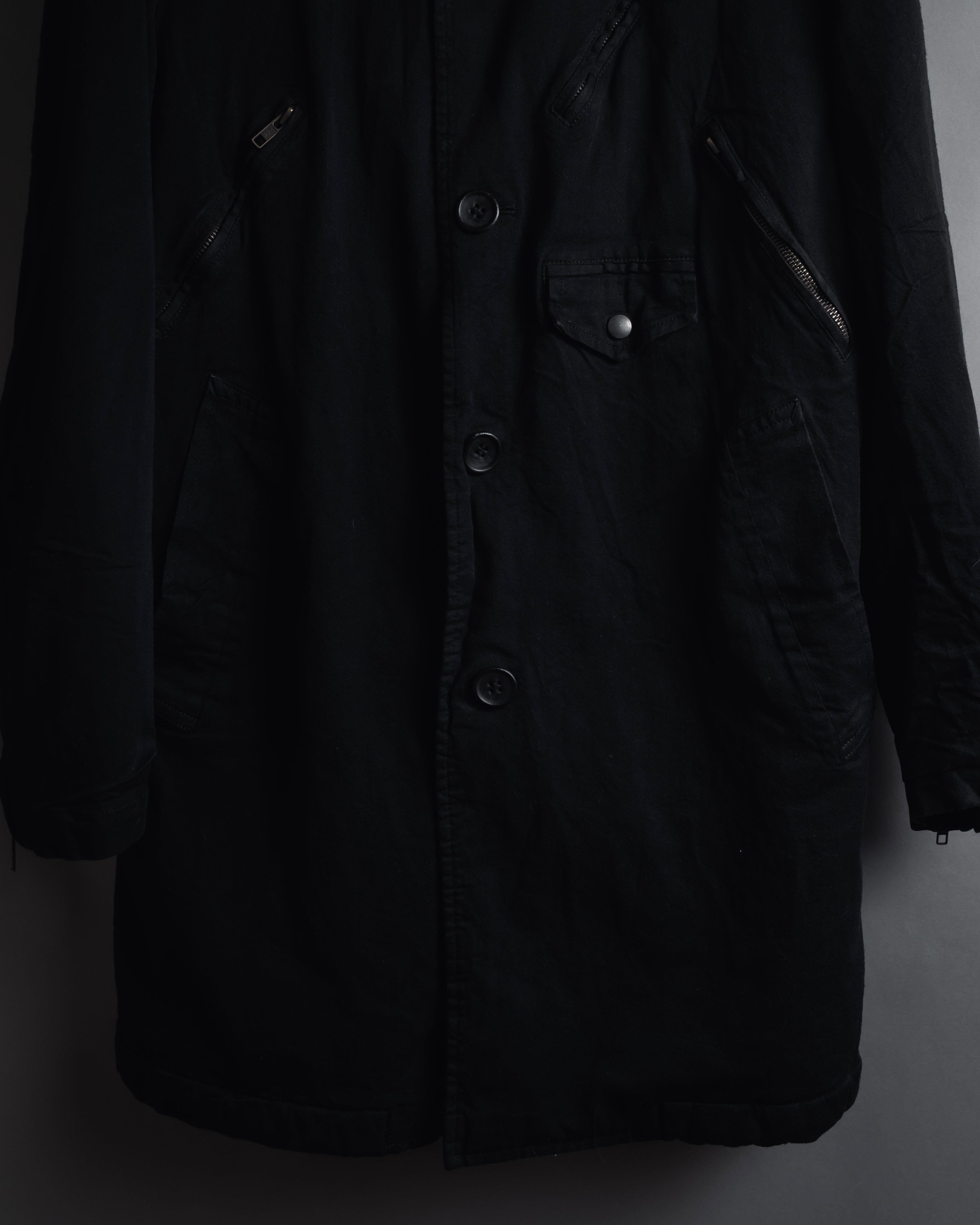 "COMME des GARCONS HOMME"
Utility zip pocket coat