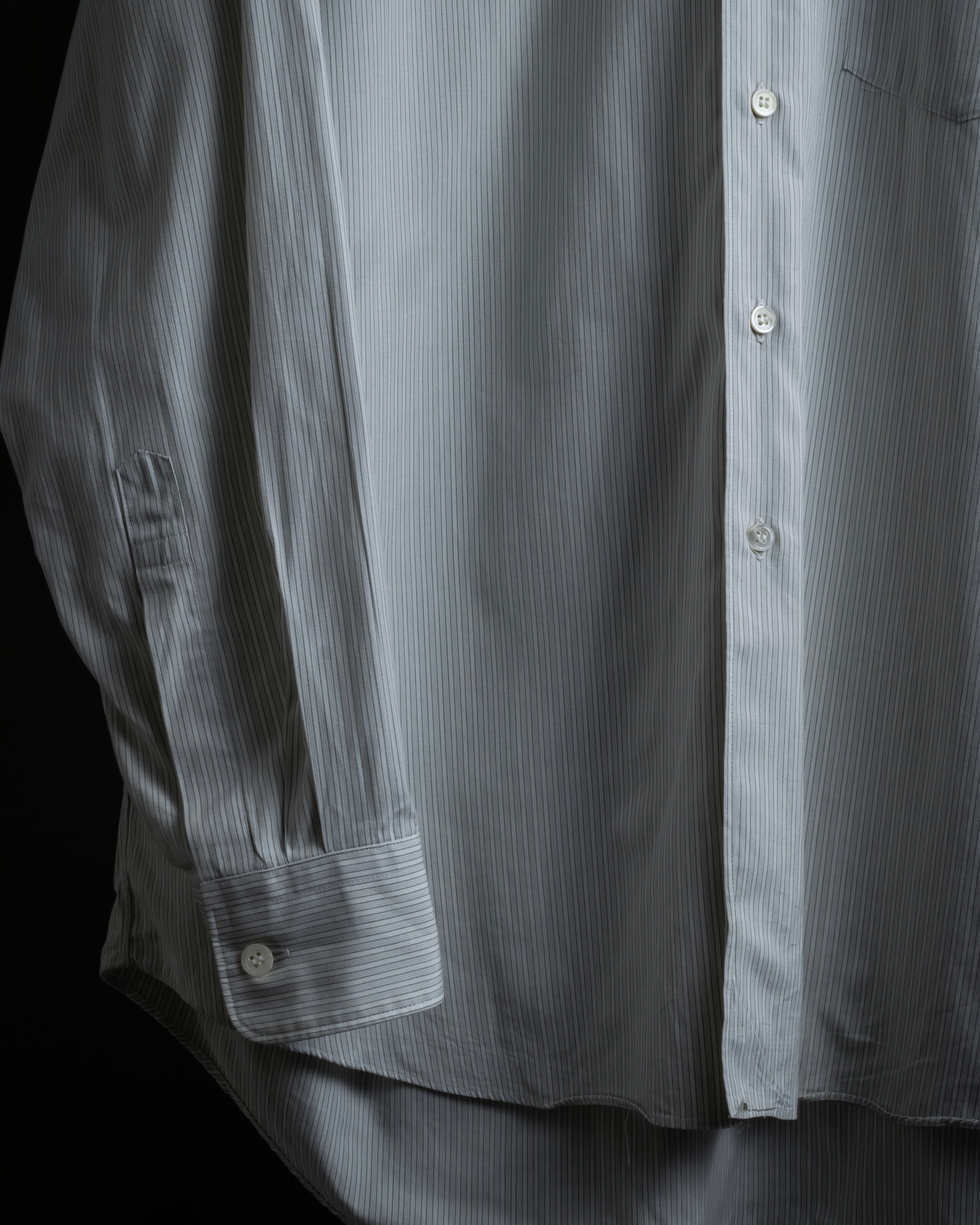 "COMME des GARCONS HOMME" Beautiful pinstripe button-down shirt