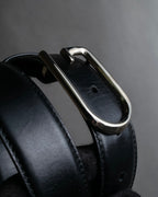"GUCCI" Organic curved buckle design leather belt