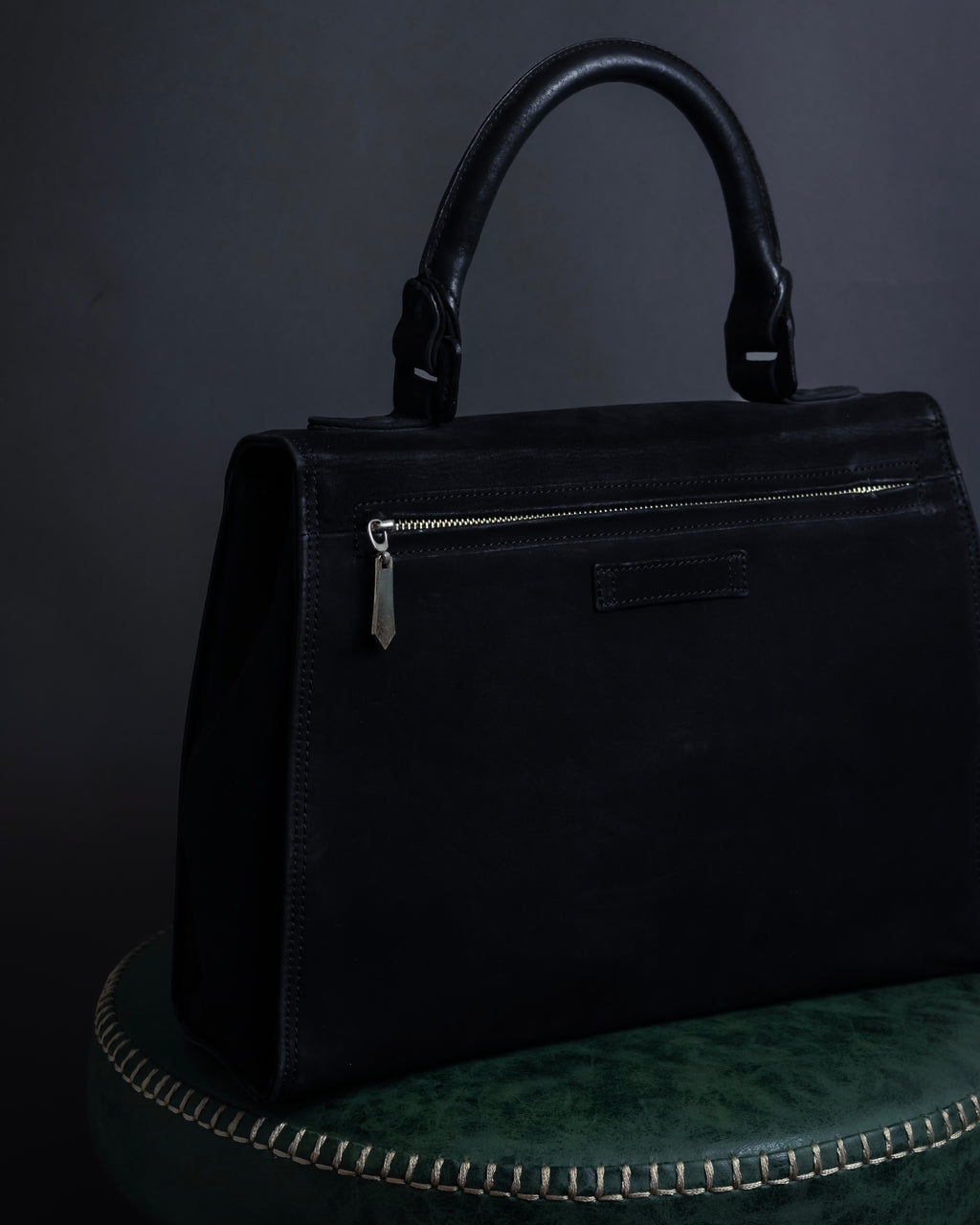 "JEAN PAUL GAULTIER" Front clasp design suede leather hand bag