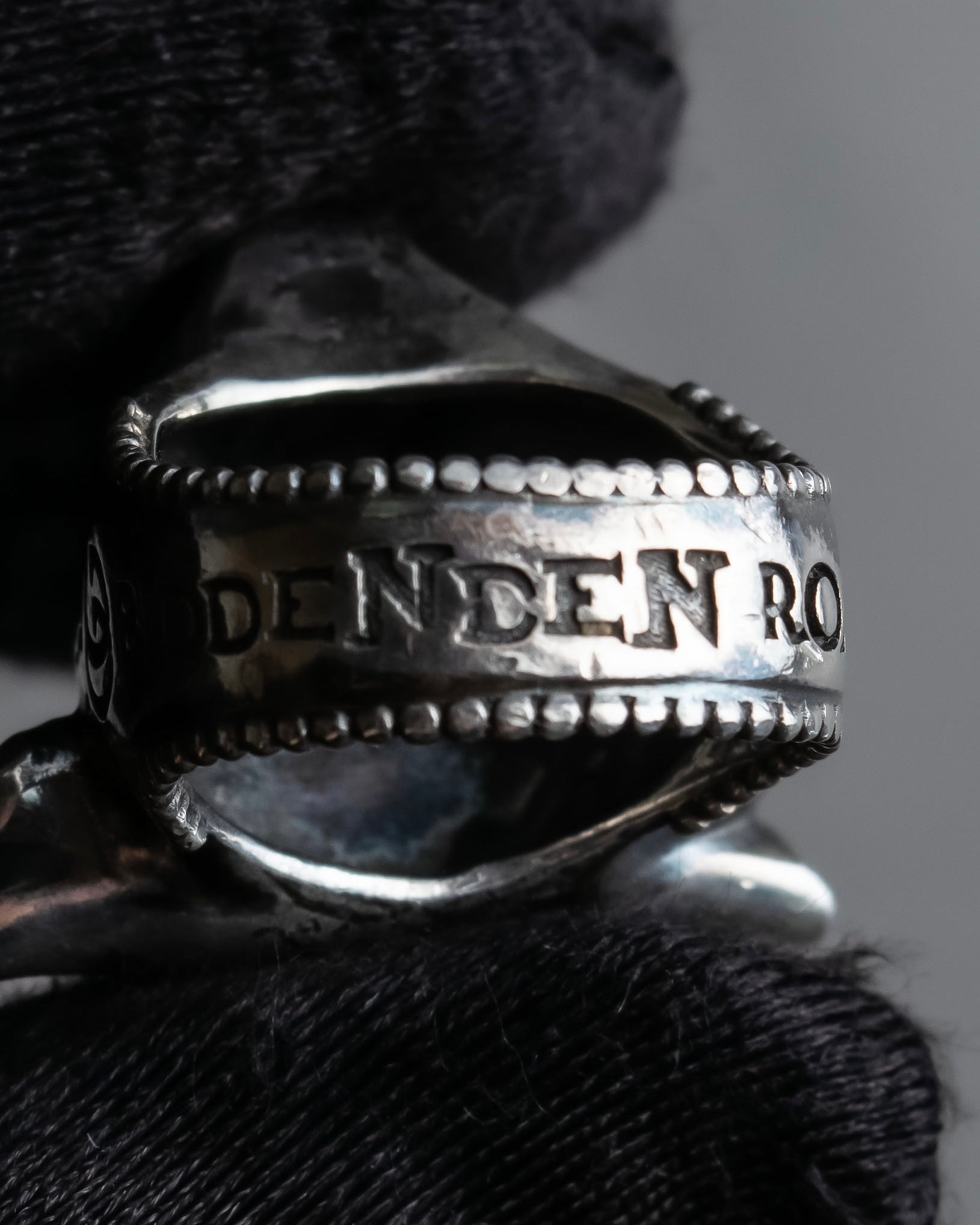 "GUCCI" Anger forest collection silver bullhead motif ring