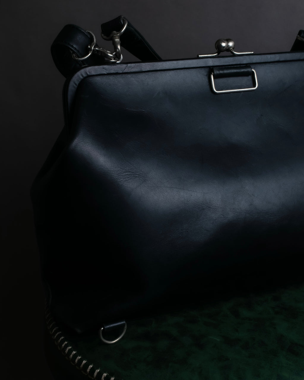 "JEAN PAUL GAULTIER" Logo engraved clasp frame 2way leather bag