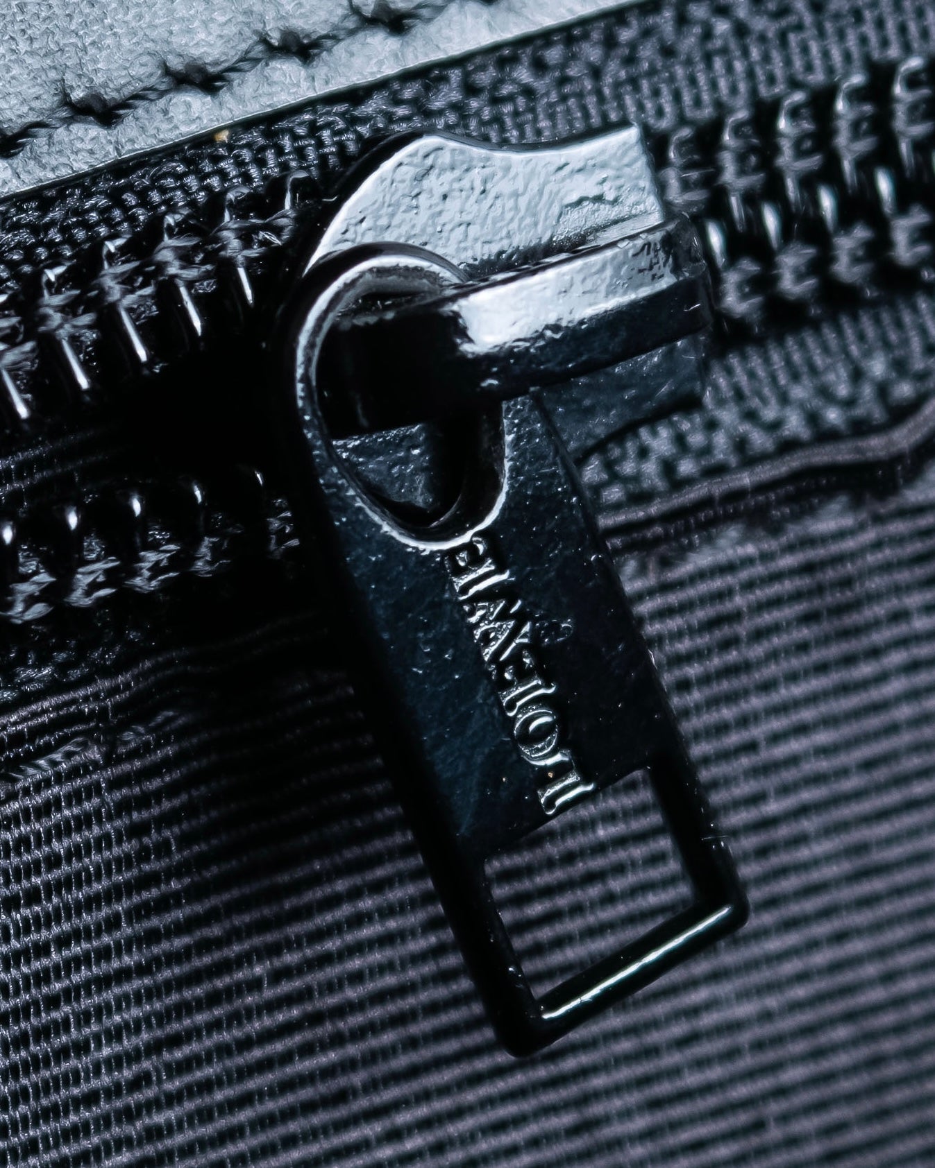 "LOEWE" Anagram pattern combination leather shoulder bag