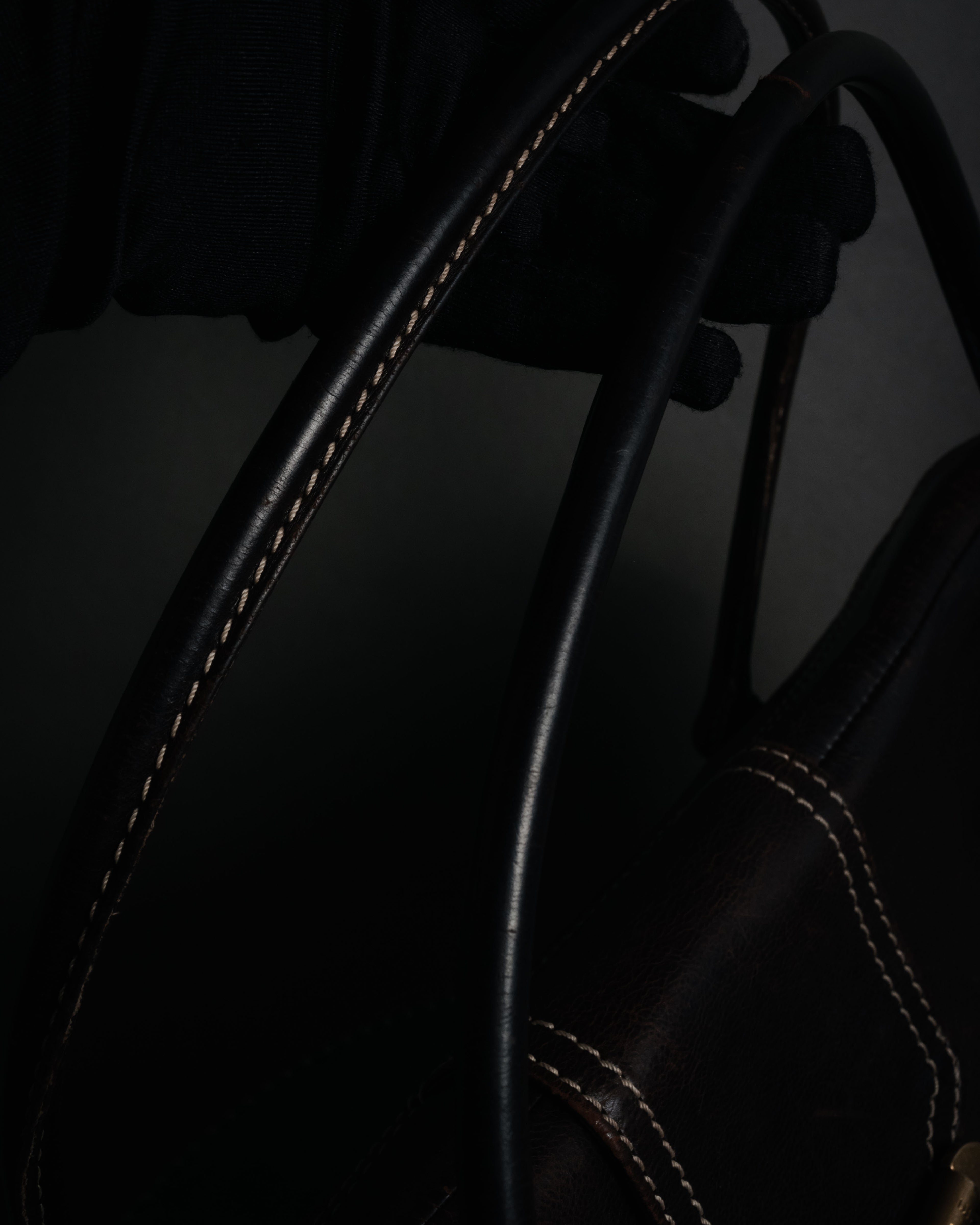 “CELINE” 00’s Buckled contrast stitch shoulder bag