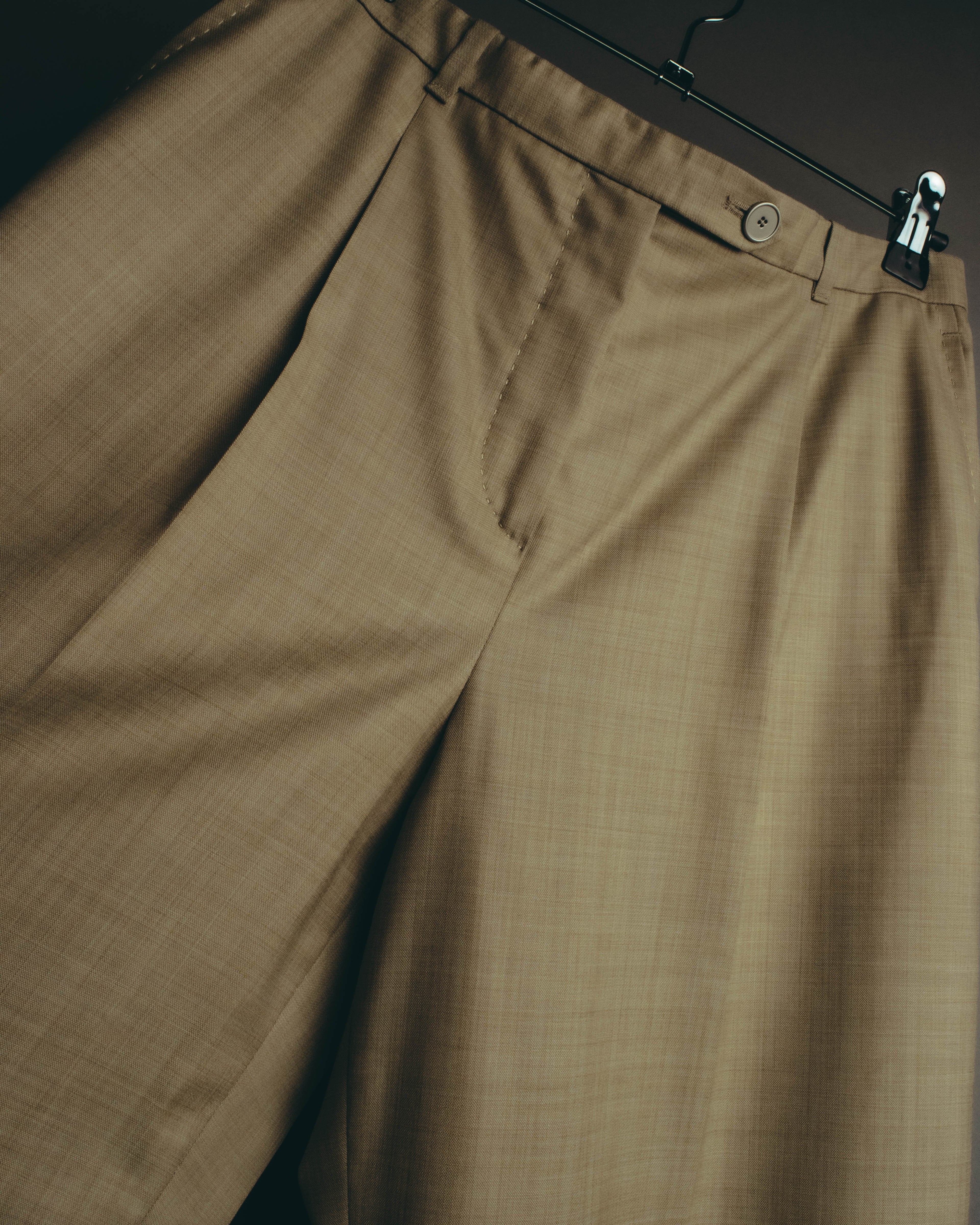 -SPECIAL- "HERMÈS" 90's-00's Wool silk tailored asymmetrical setup suit